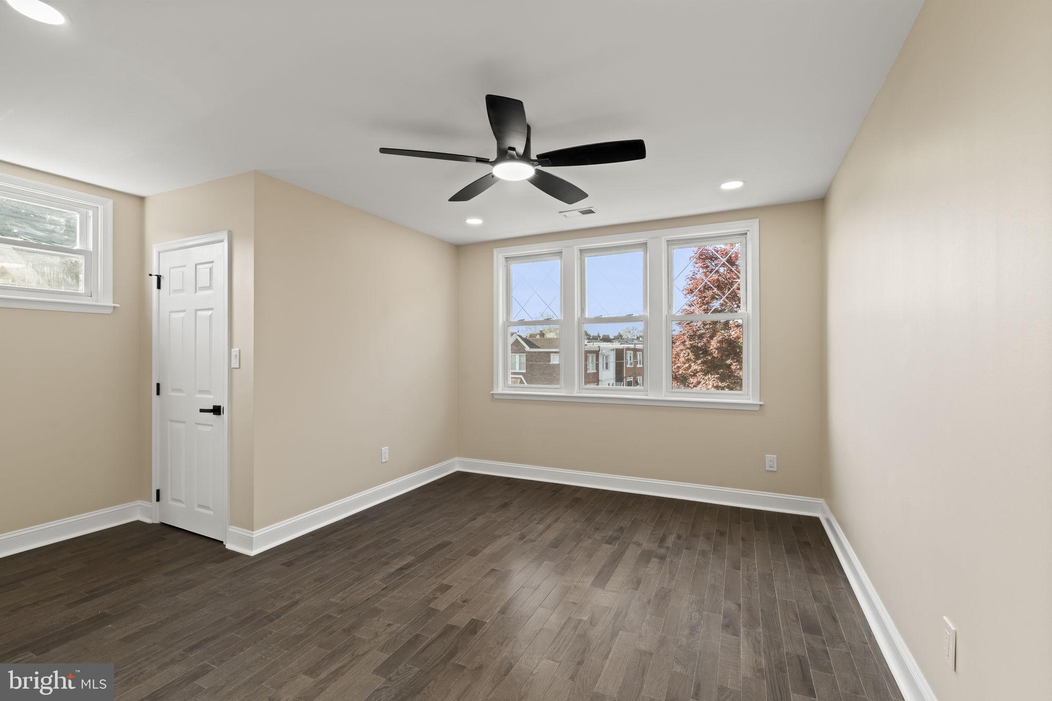 WEST OAK LANE - Residential