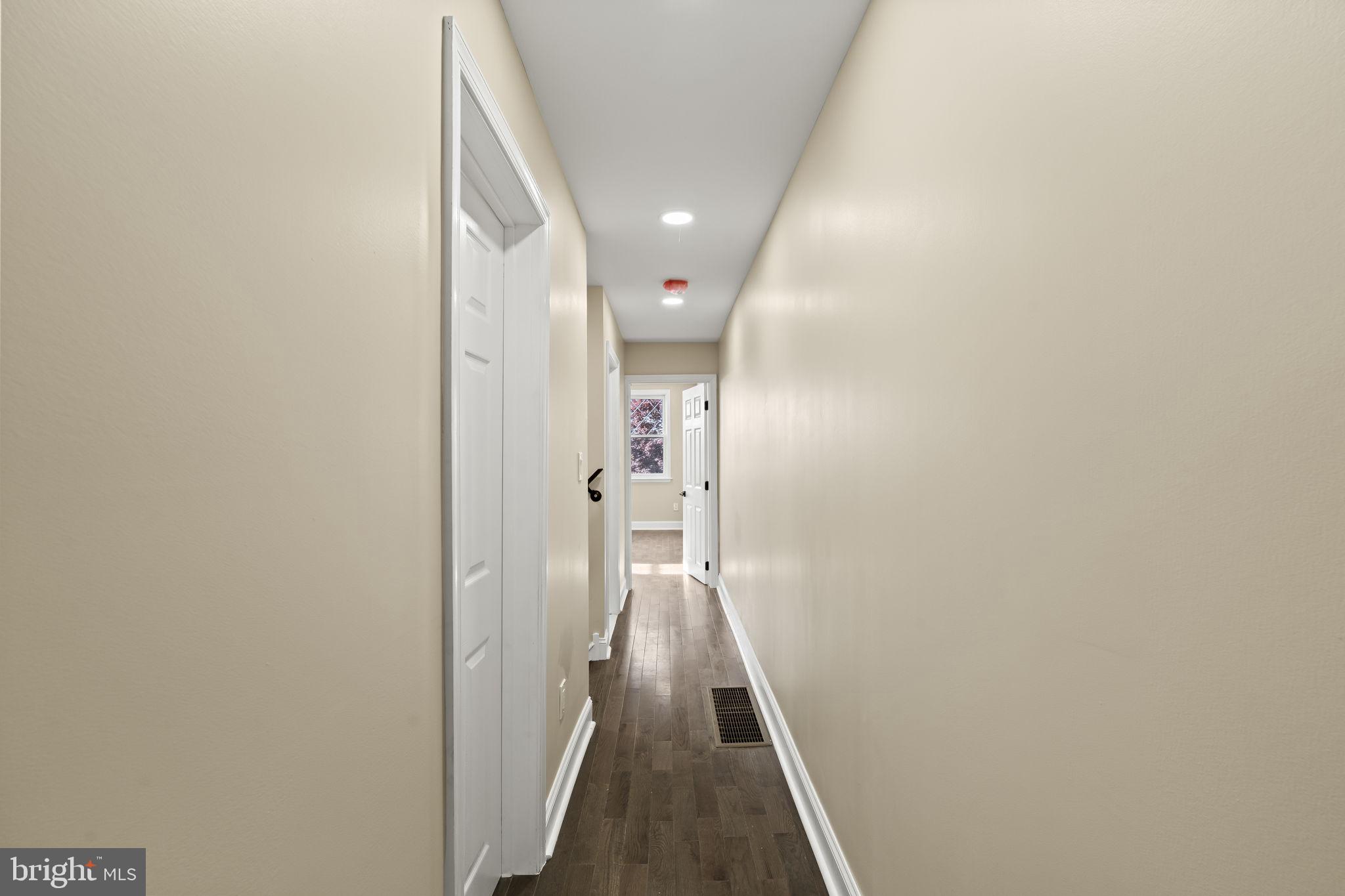 WEST OAK LANE - Residential