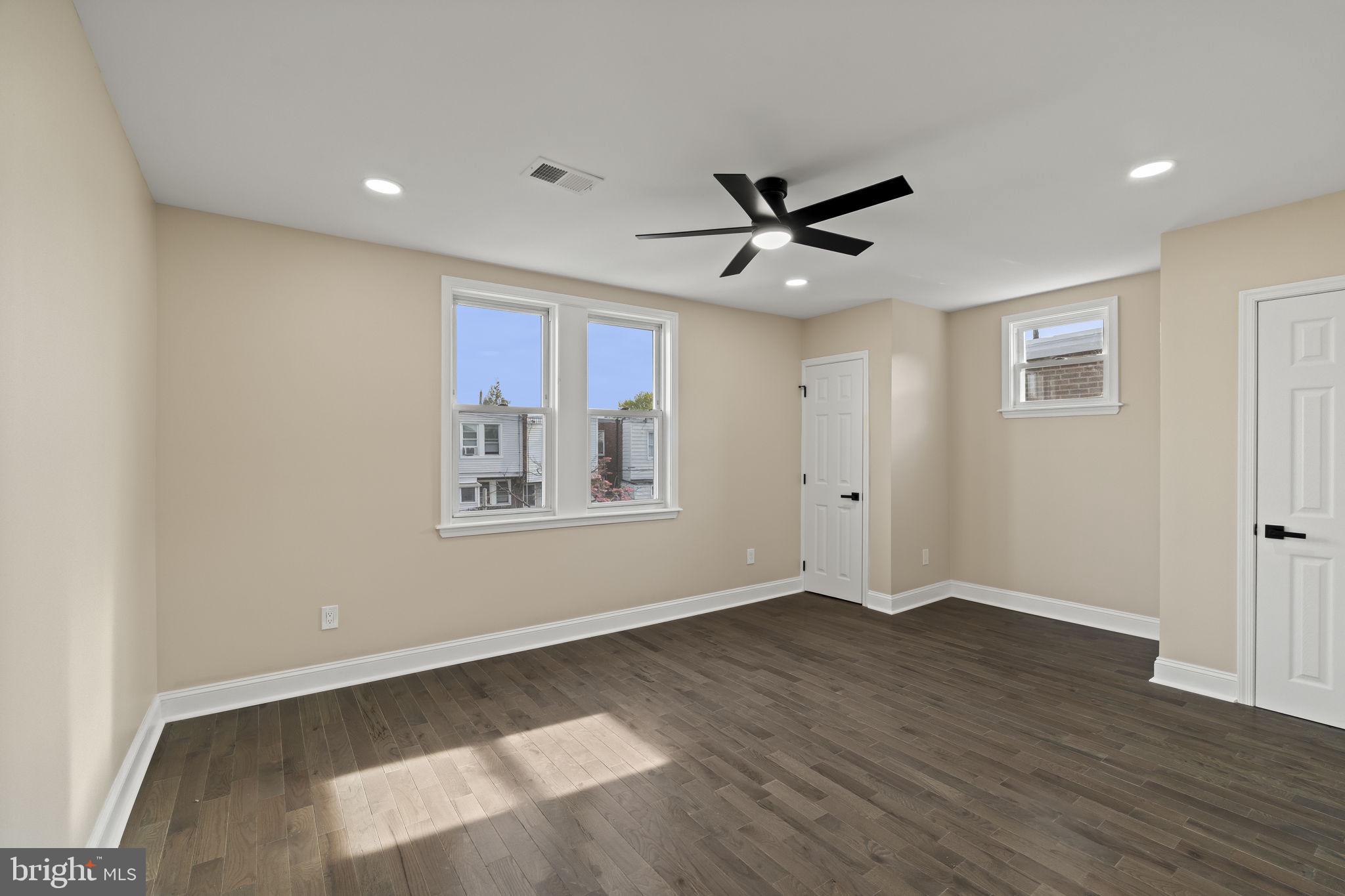 WEST OAK LANE - Residential