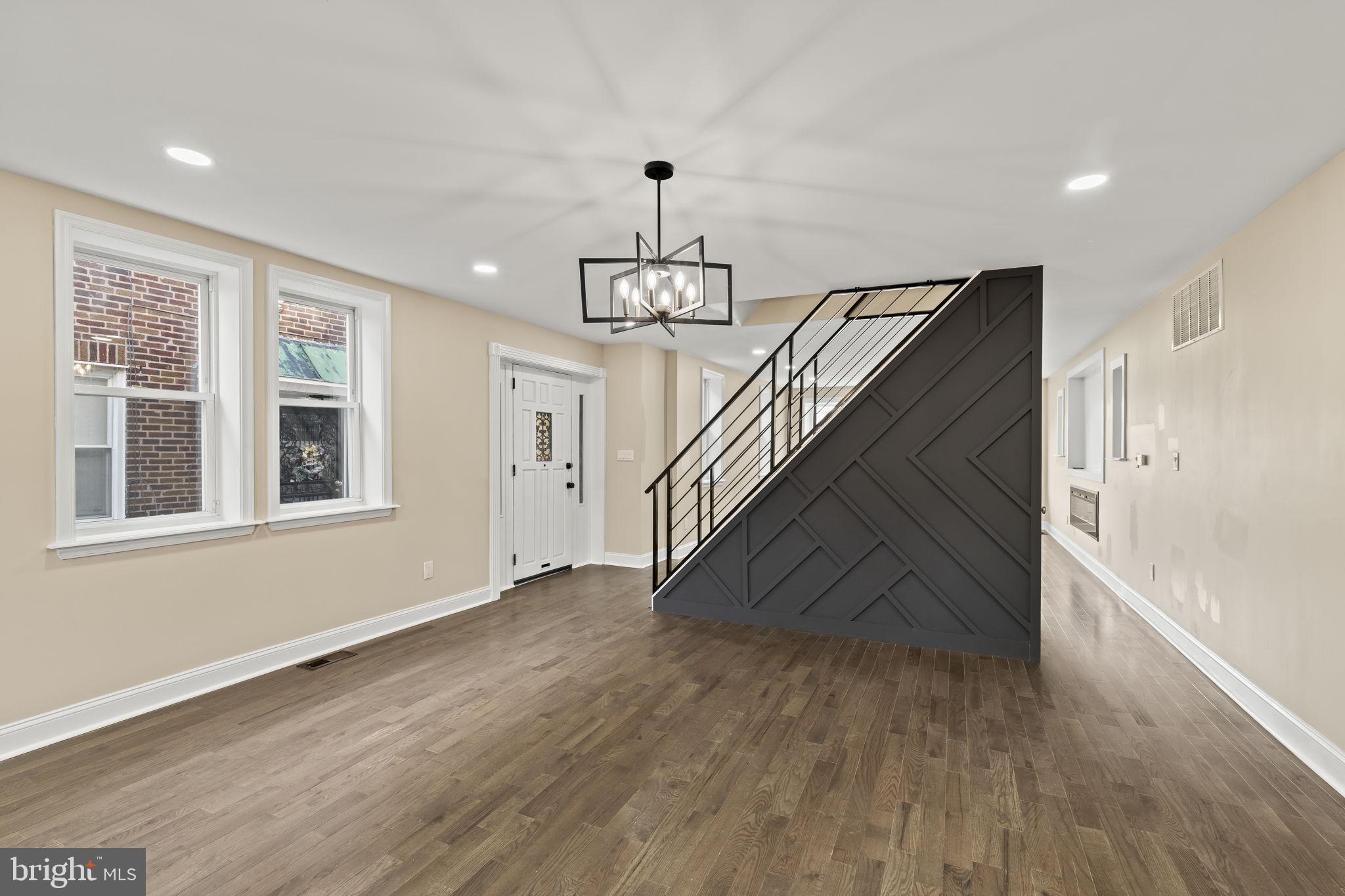 WEST OAK LANE - Residential