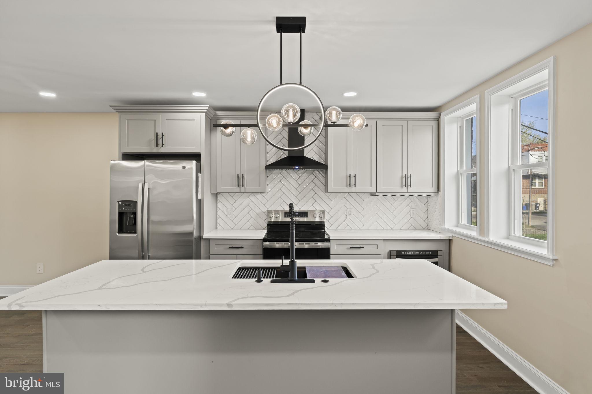 WEST OAK LANE - Residential