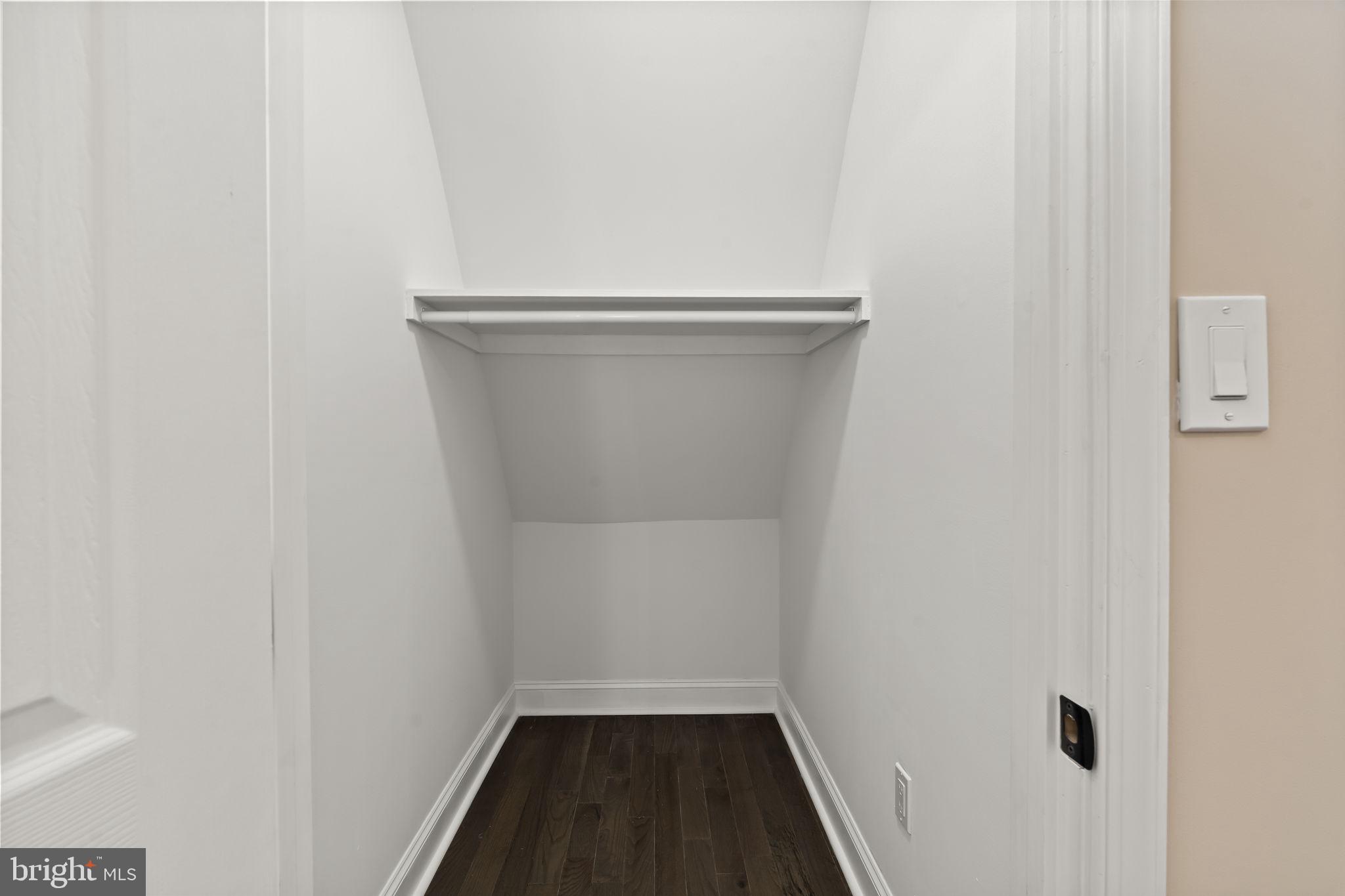 WEST OAK LANE - Residential