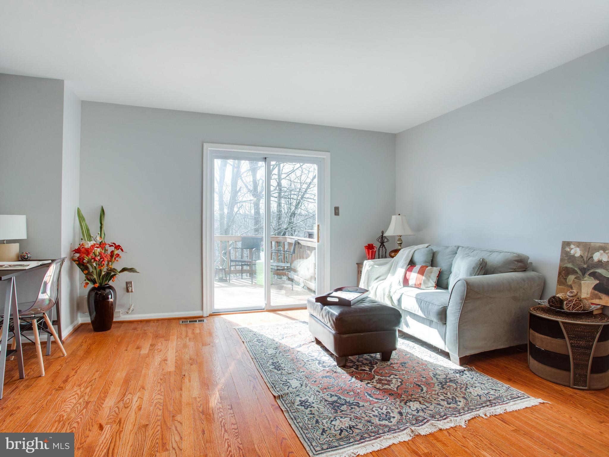 SPRINGFIELD OAKS - Residential