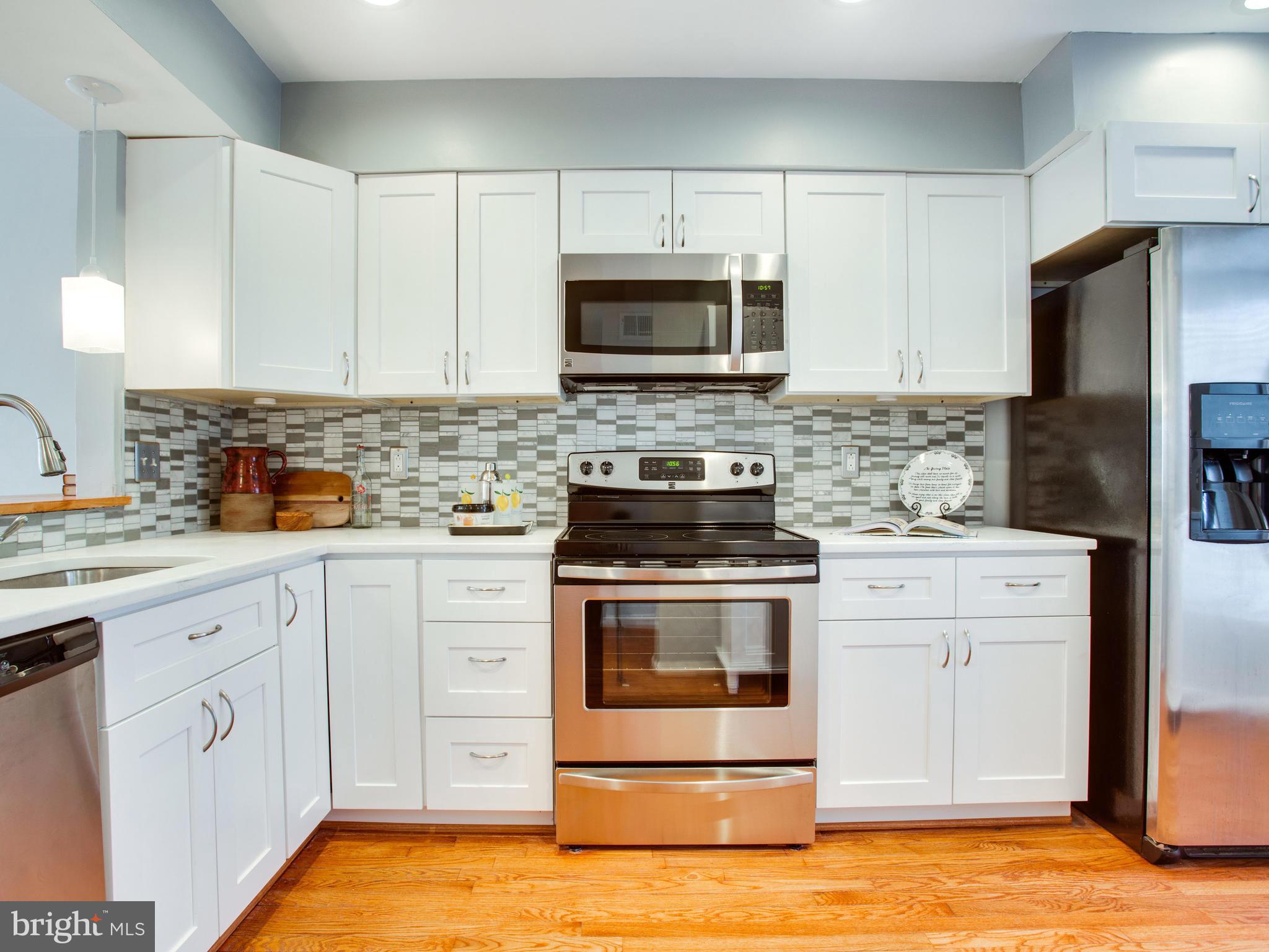 SPRINGFIELD OAKS - Residential