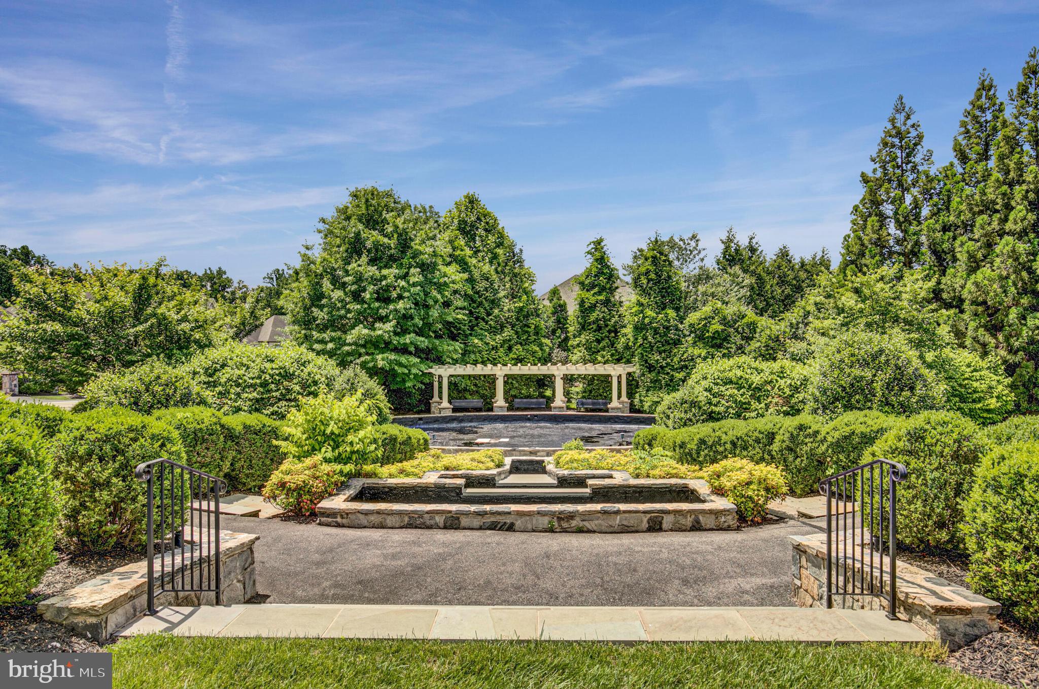 MAYMONT ESTATES - Residential