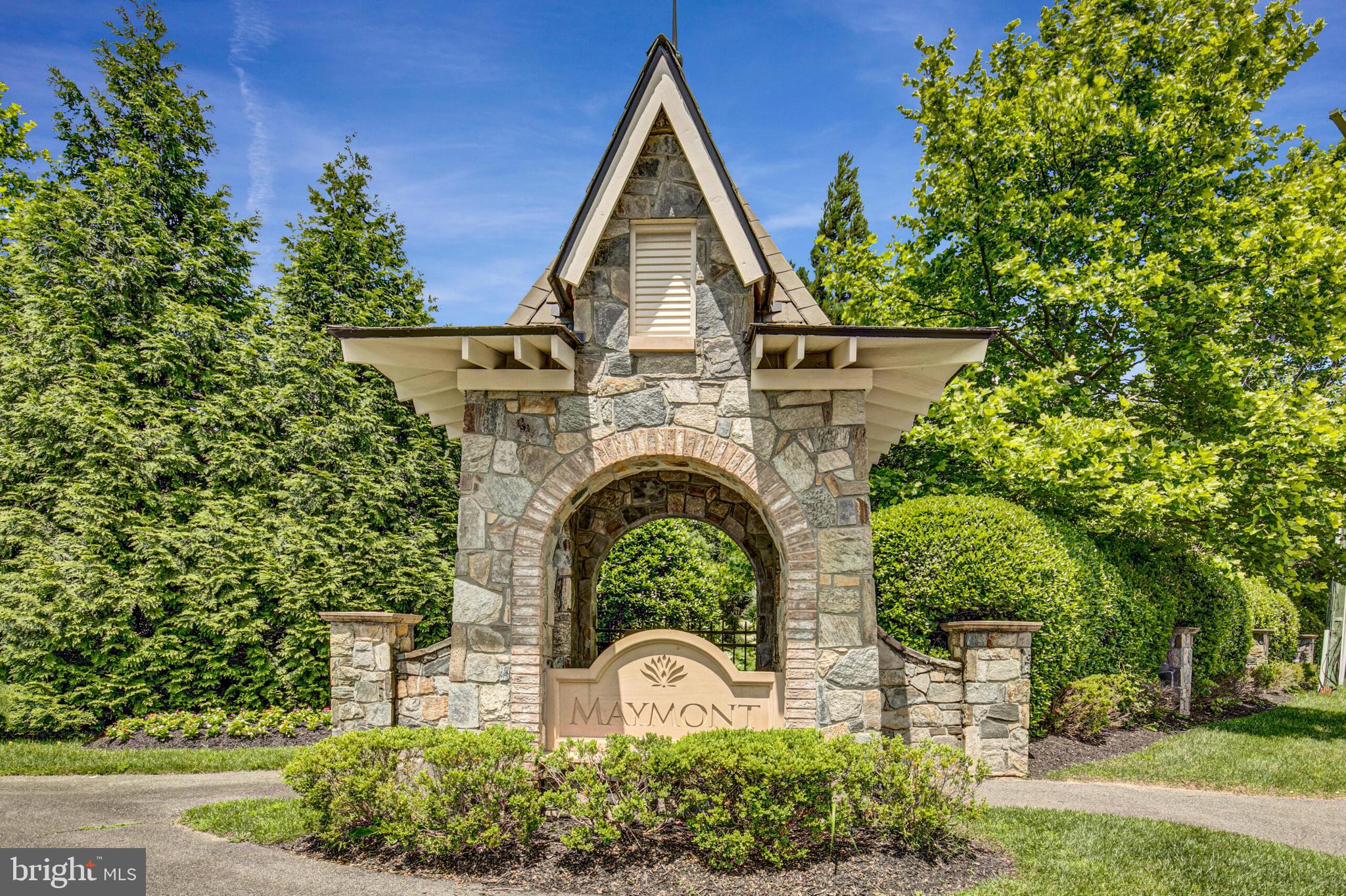 MAYMONT ESTATES - Residential