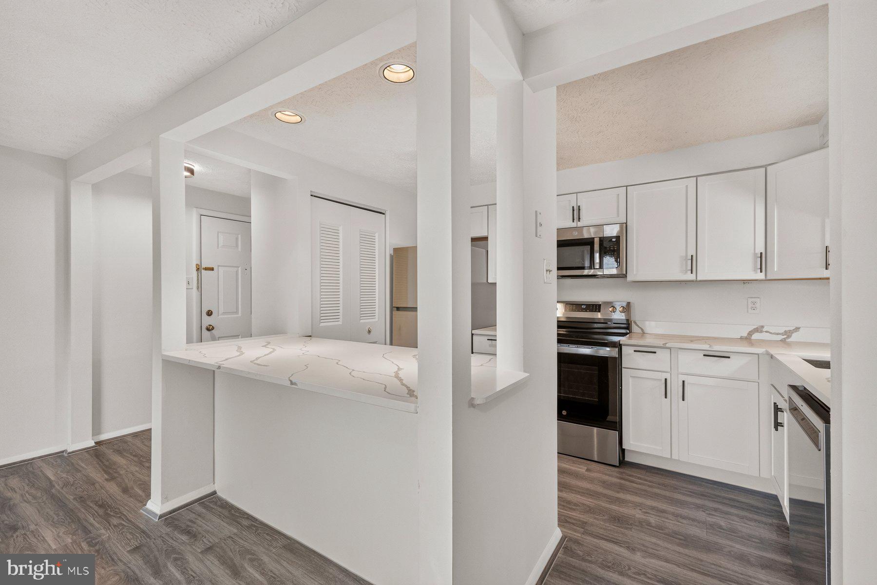 8384 BROCKHAM DRIVE 29/84K