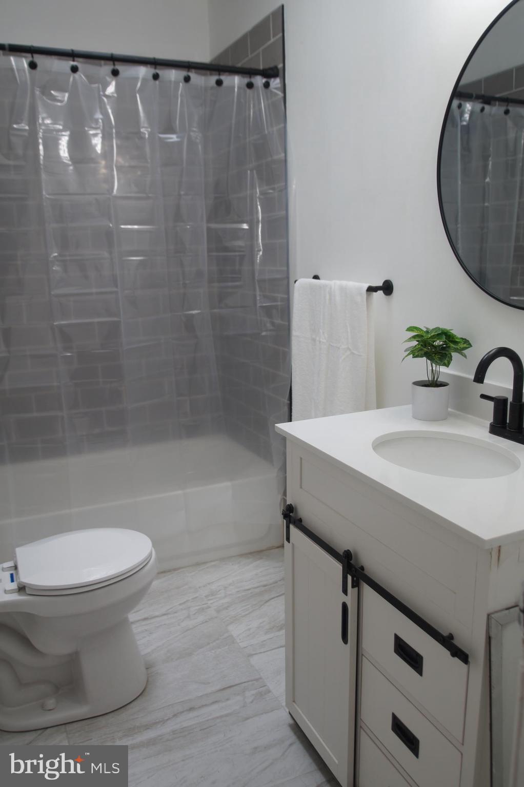 COBBS CREEK - Residential