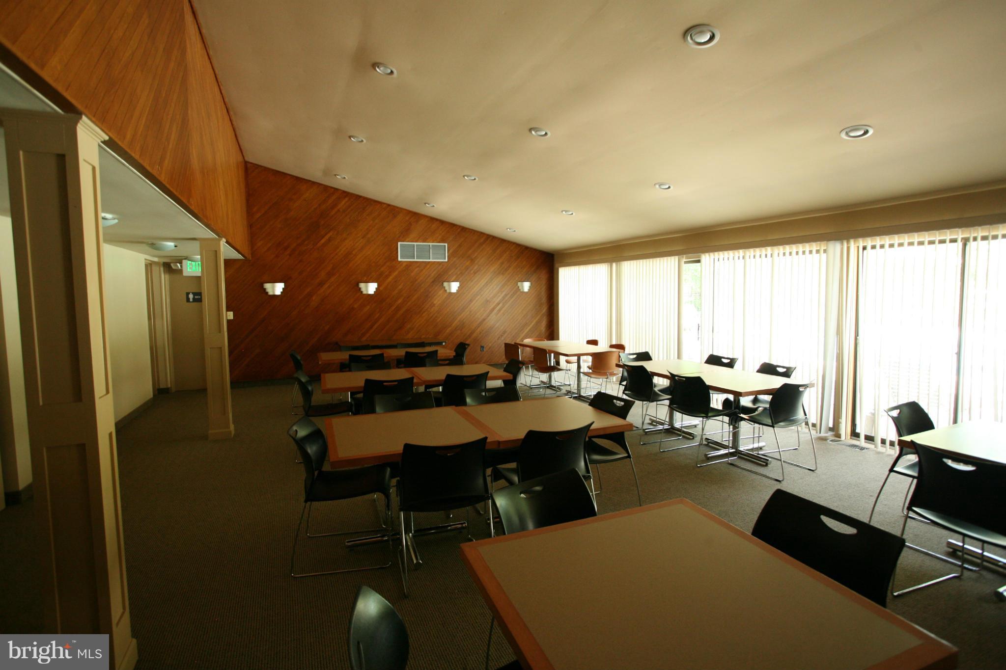 ANNEN WOODS - Residential