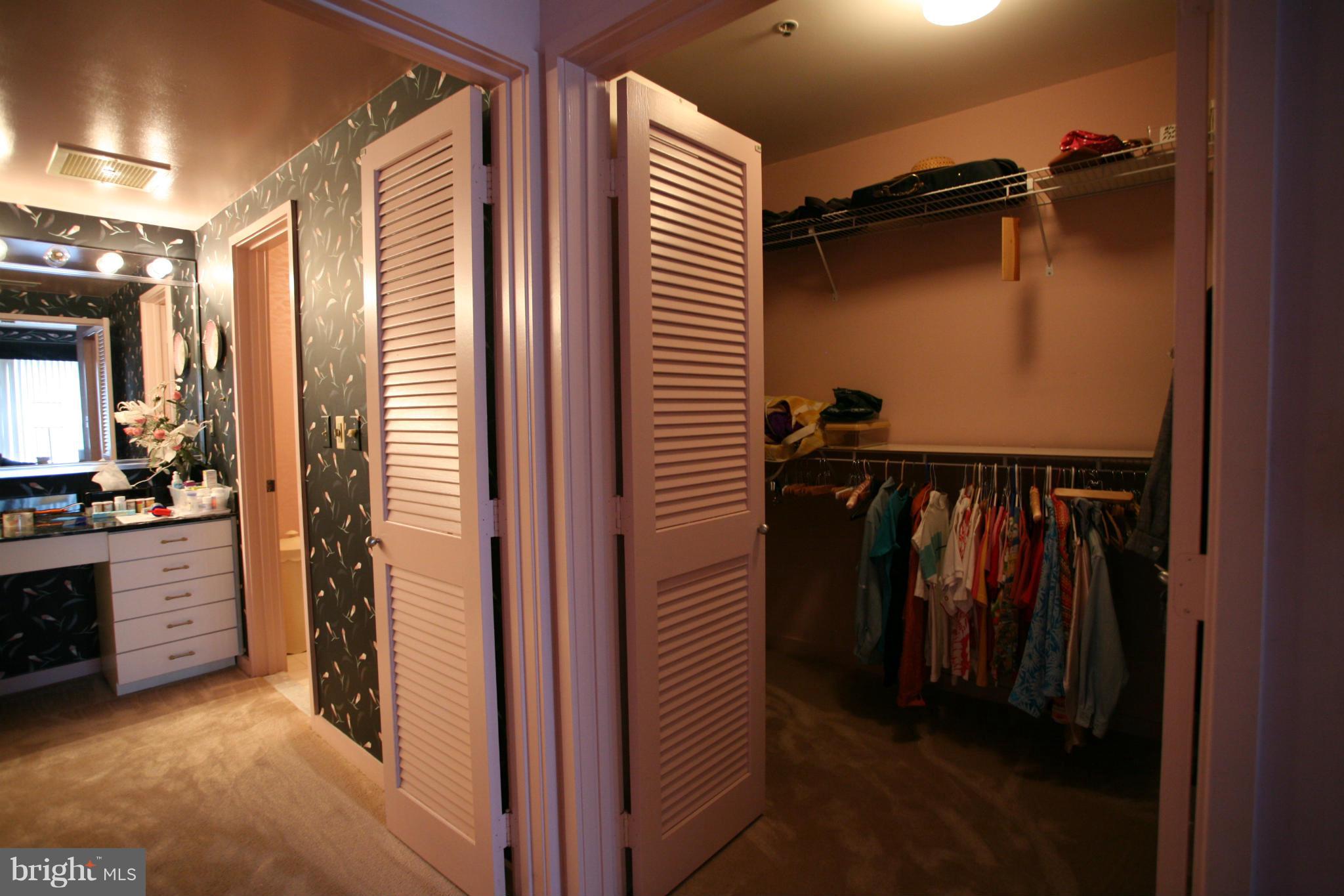 ANNEN WOODS - Residential