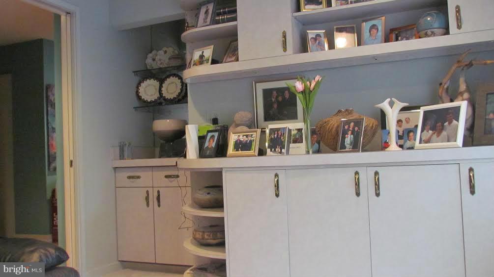 ANNEN WOODS - Residential