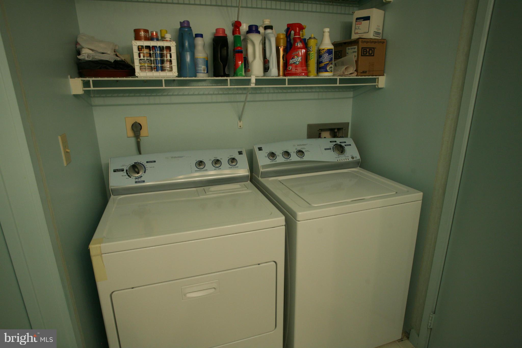 ANNEN WOODS - Residential