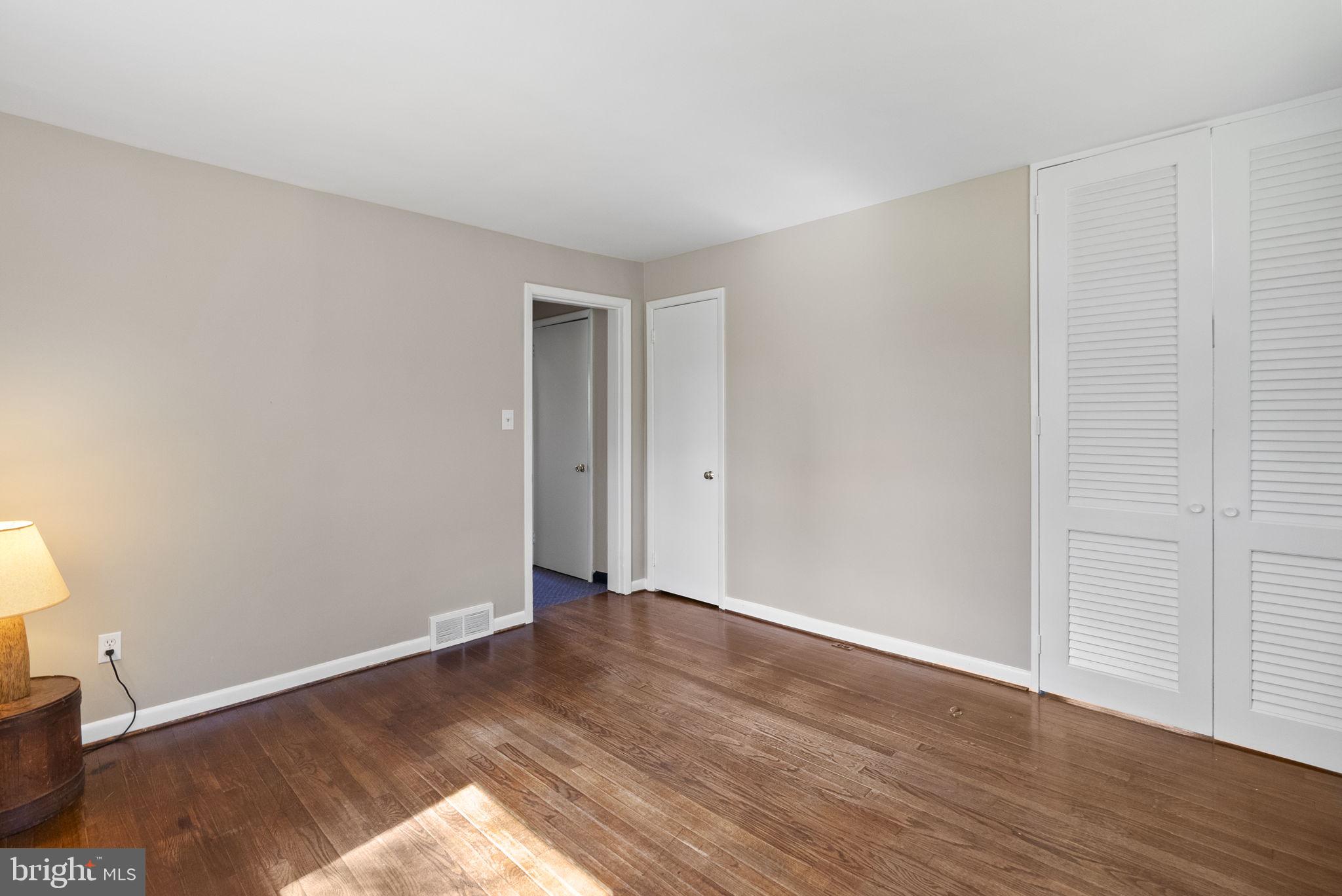 NON AVAILABLE - Residential