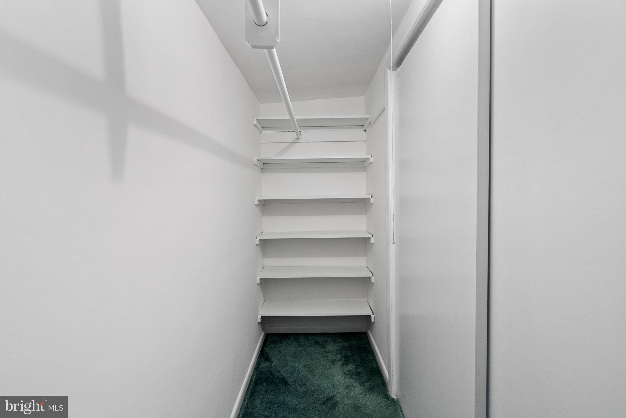 NON AVAILABLE - Residential