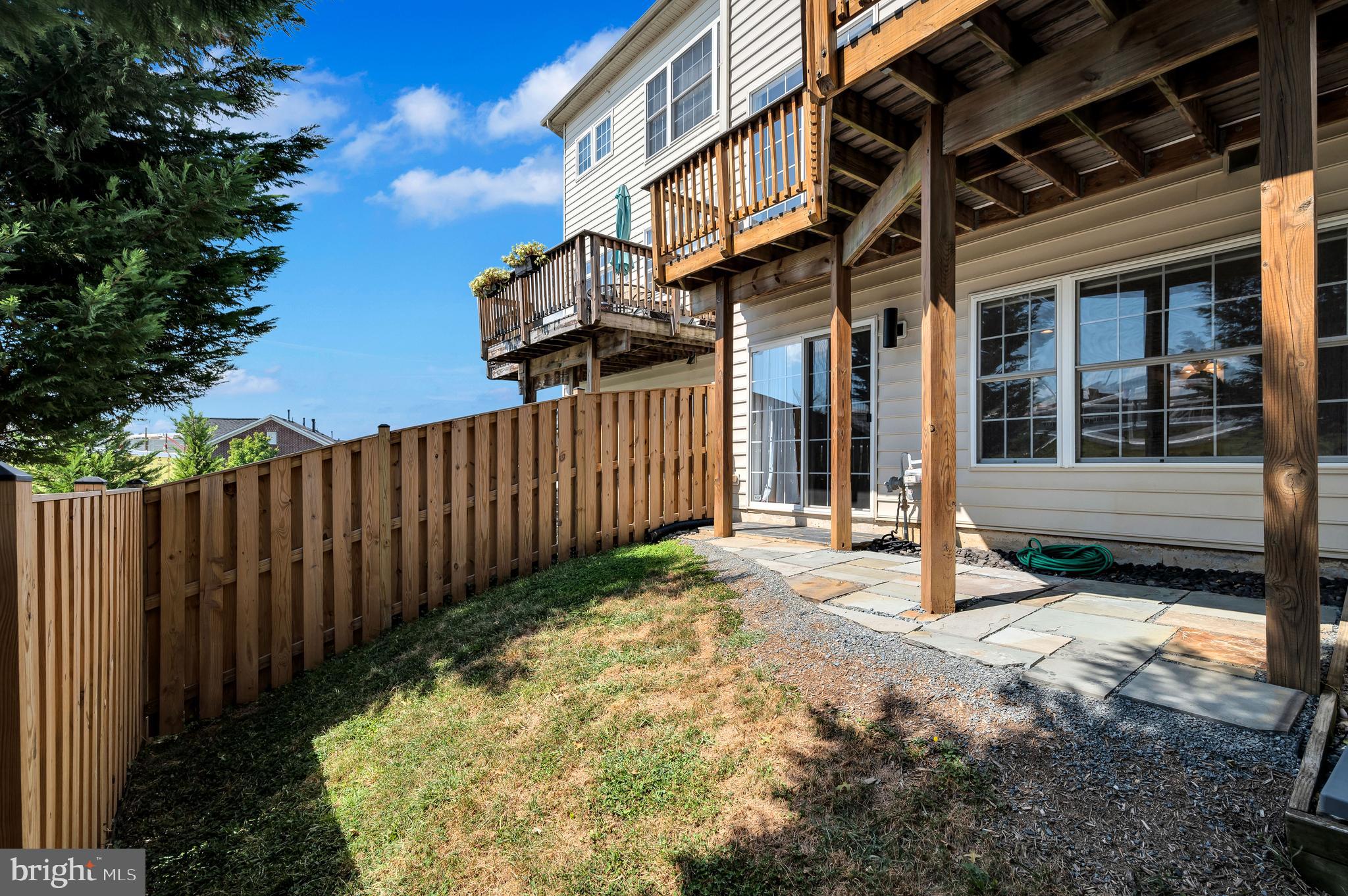 BOWMANS HILL - Residential Lease