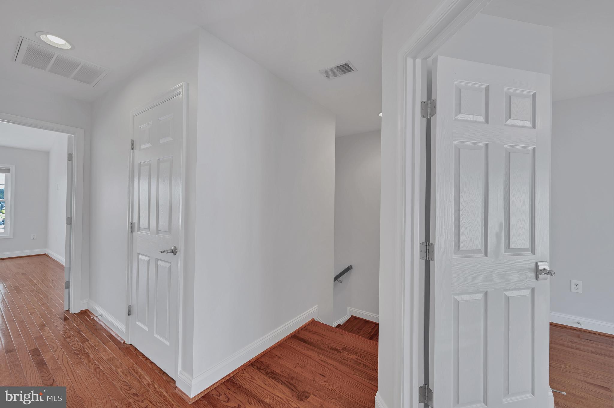 BOWMANS HILL - Residential Lease