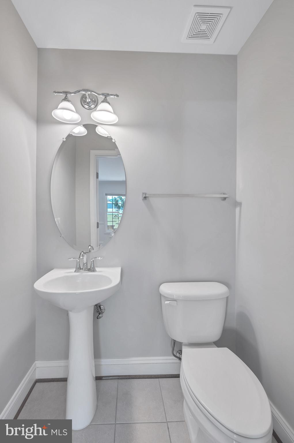 BOWMANS HILL - Residential Lease