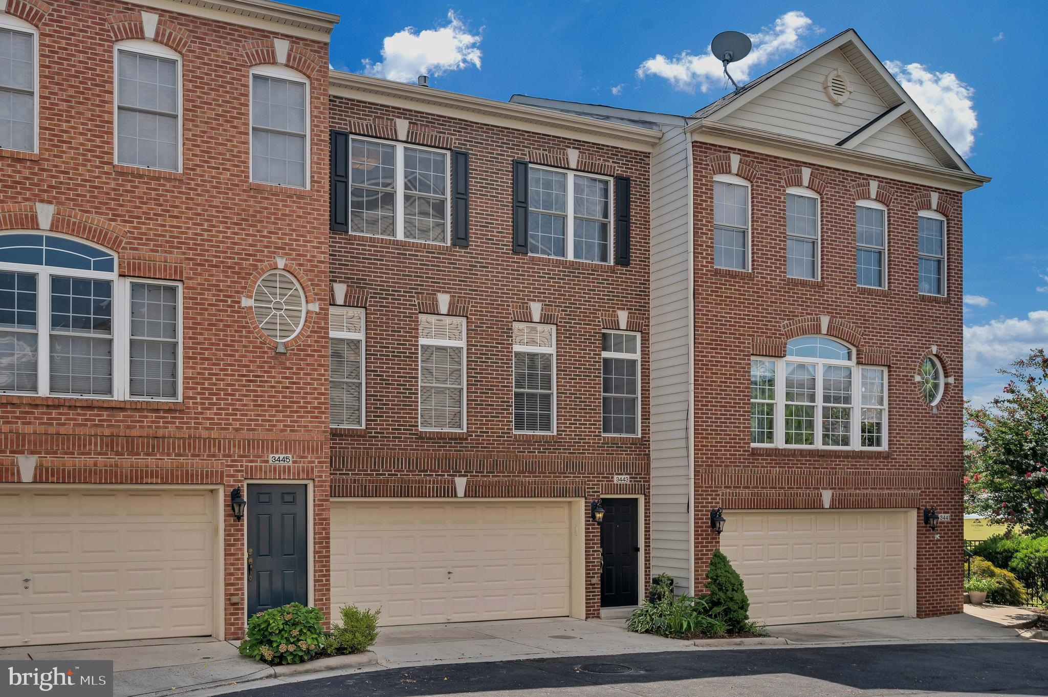 BOWMANS HILL - Residential Lease