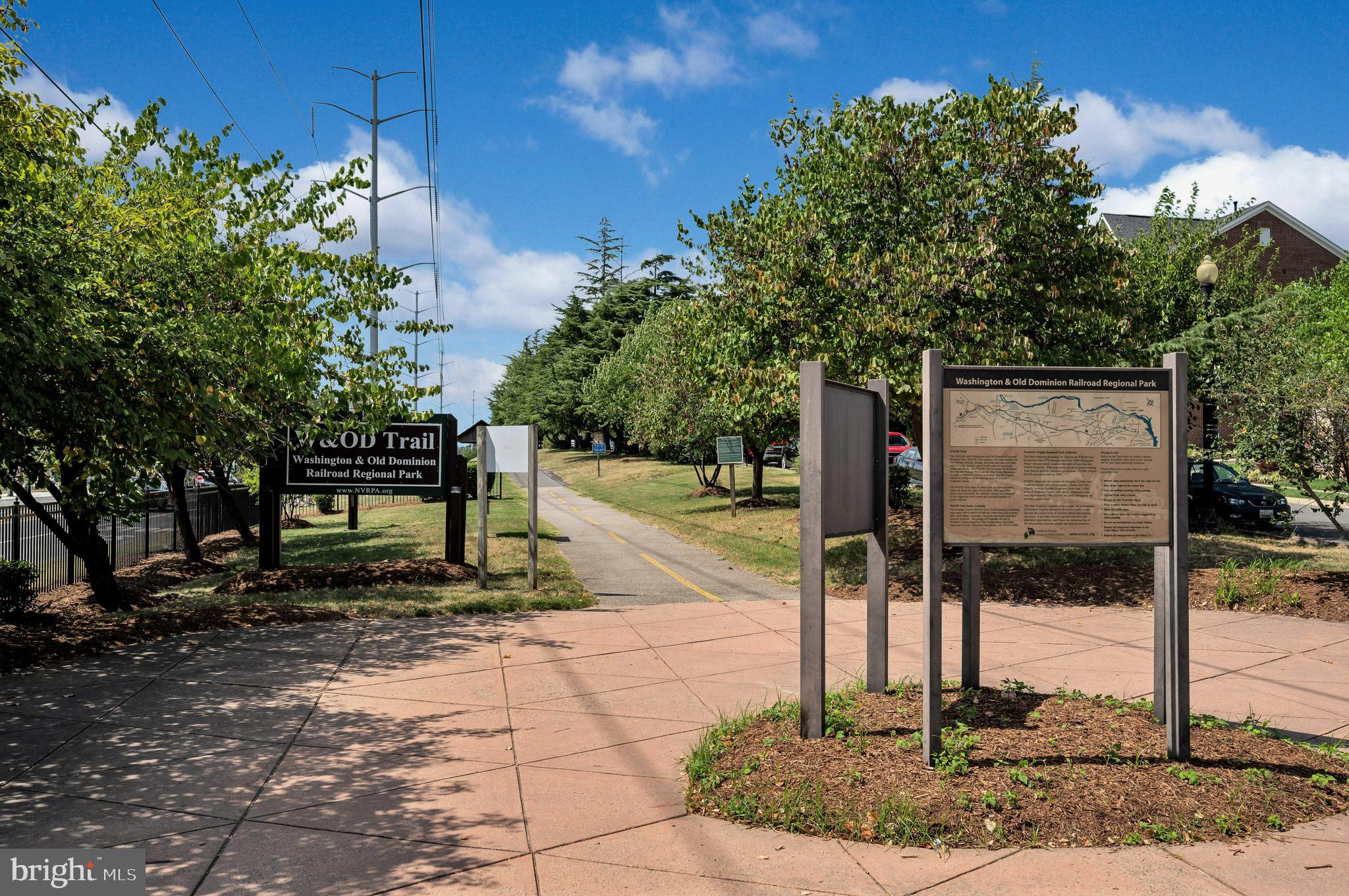 BOWMANS HILL - Residential Lease