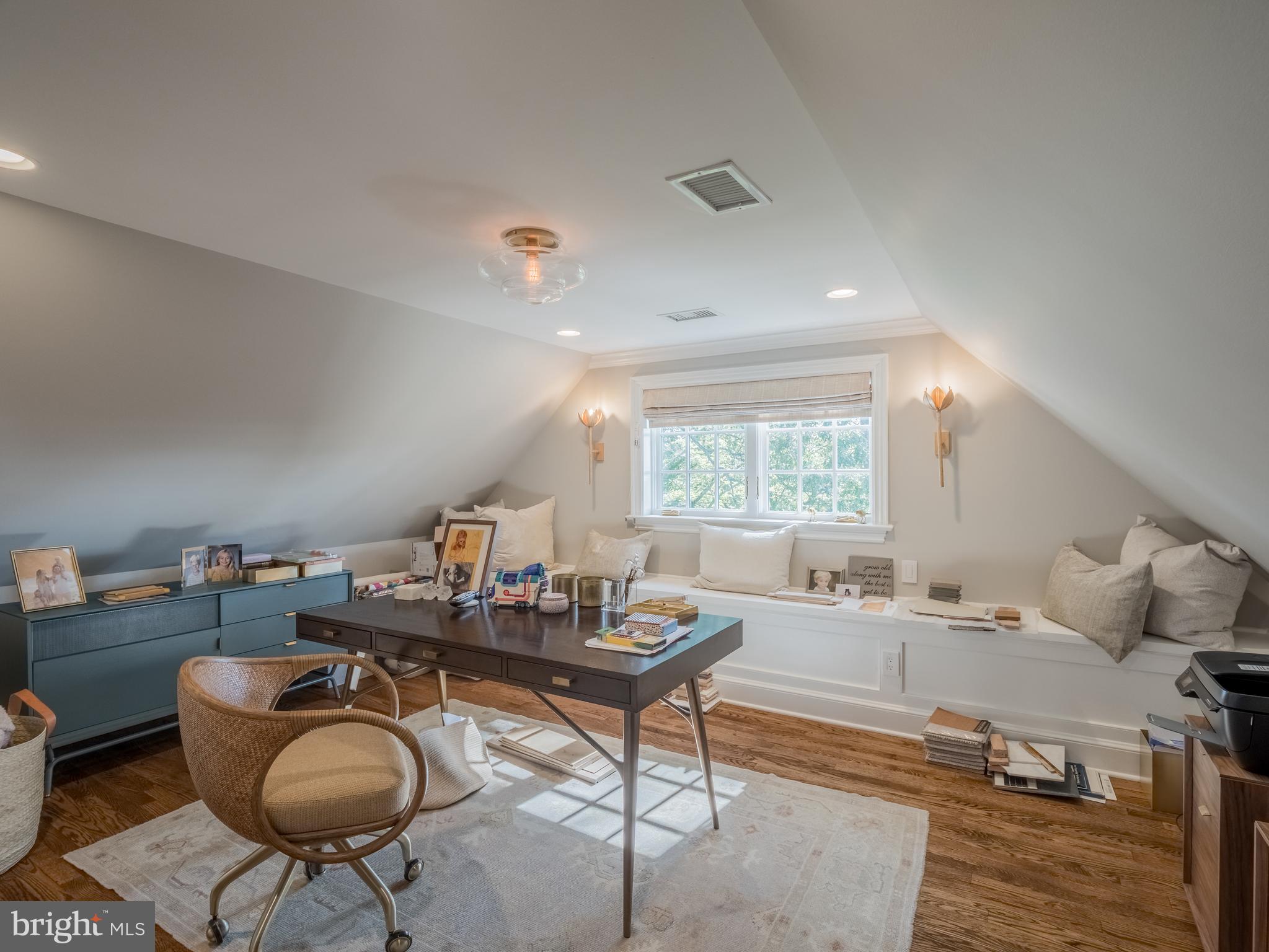 KENWOOD - Residential