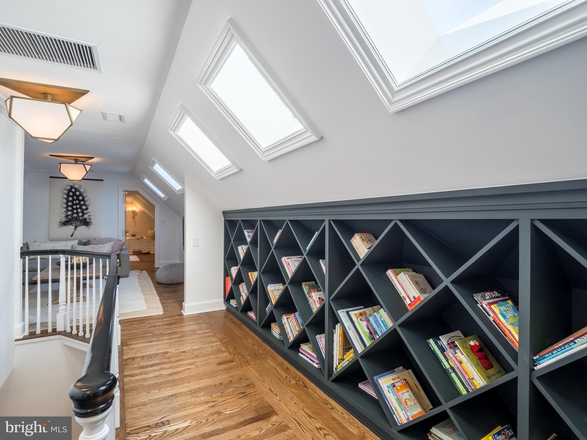 KENWOOD - Residential