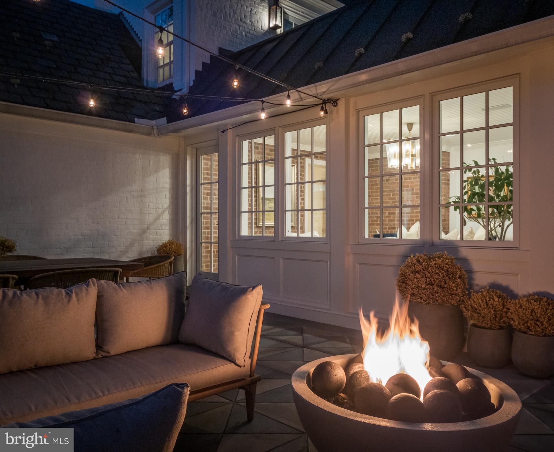 KENWOOD - Residential