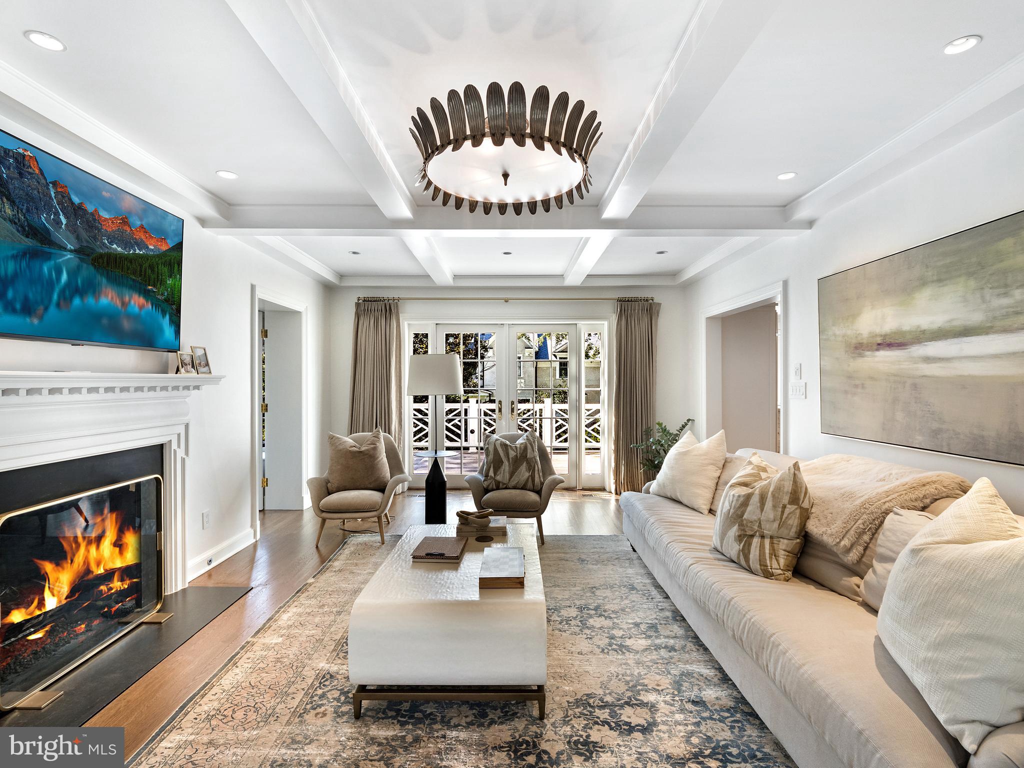 KENWOOD - Residential