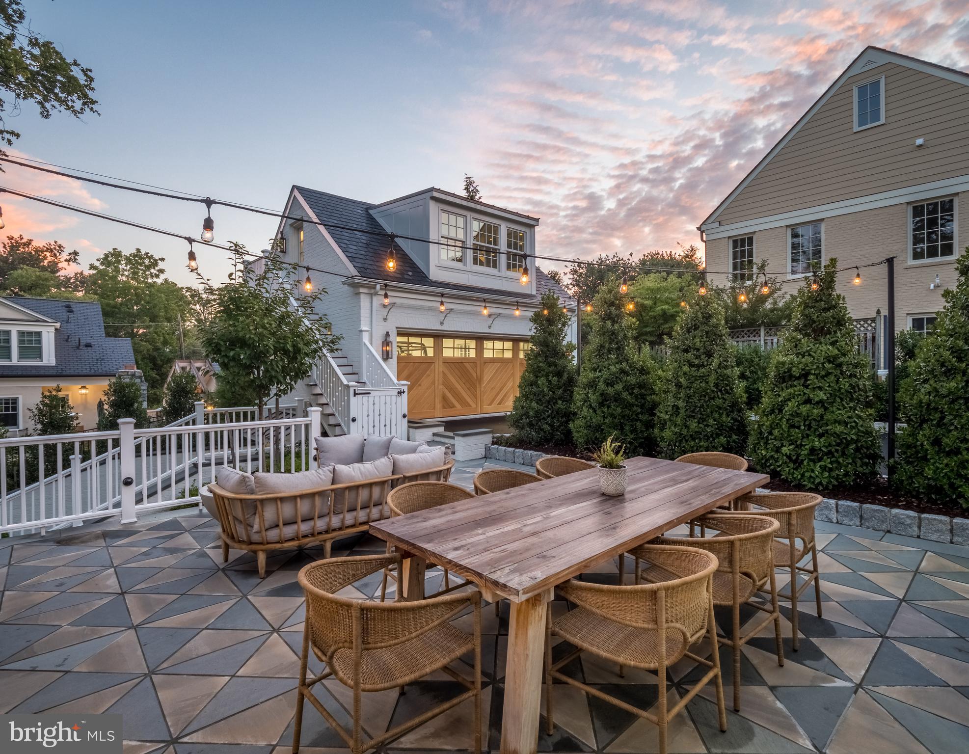 KENWOOD - Residential