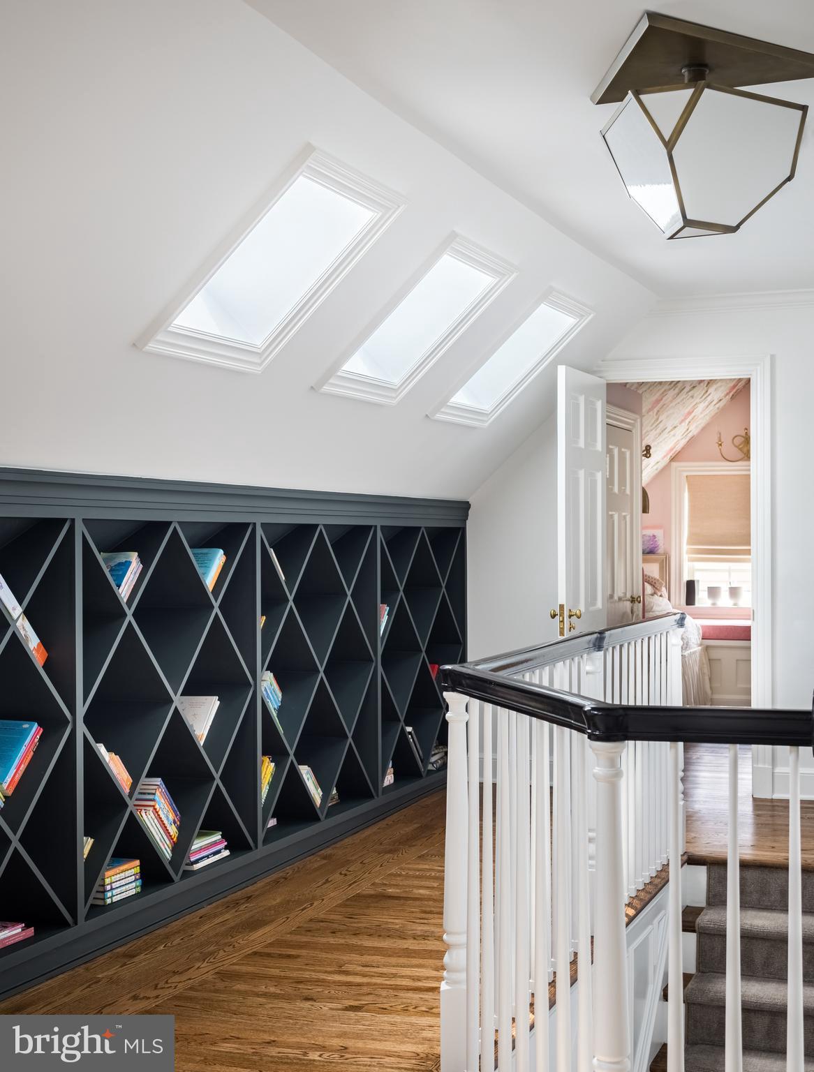 KENWOOD - Residential