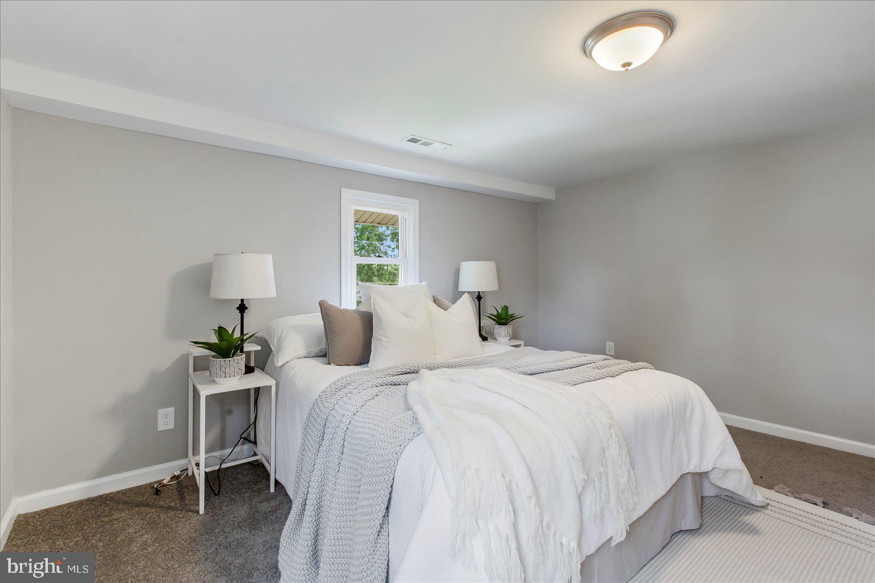 CHESAPEAKE TERRACE - Residential