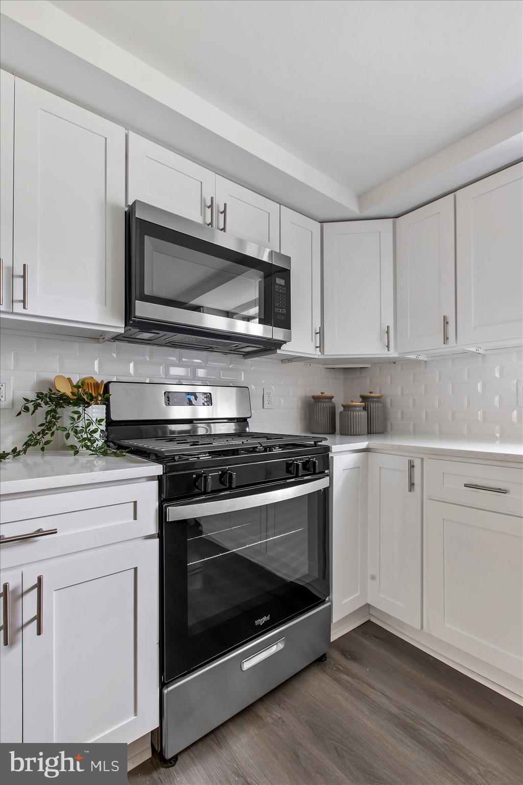 CHESAPEAKE TERRACE - Residential