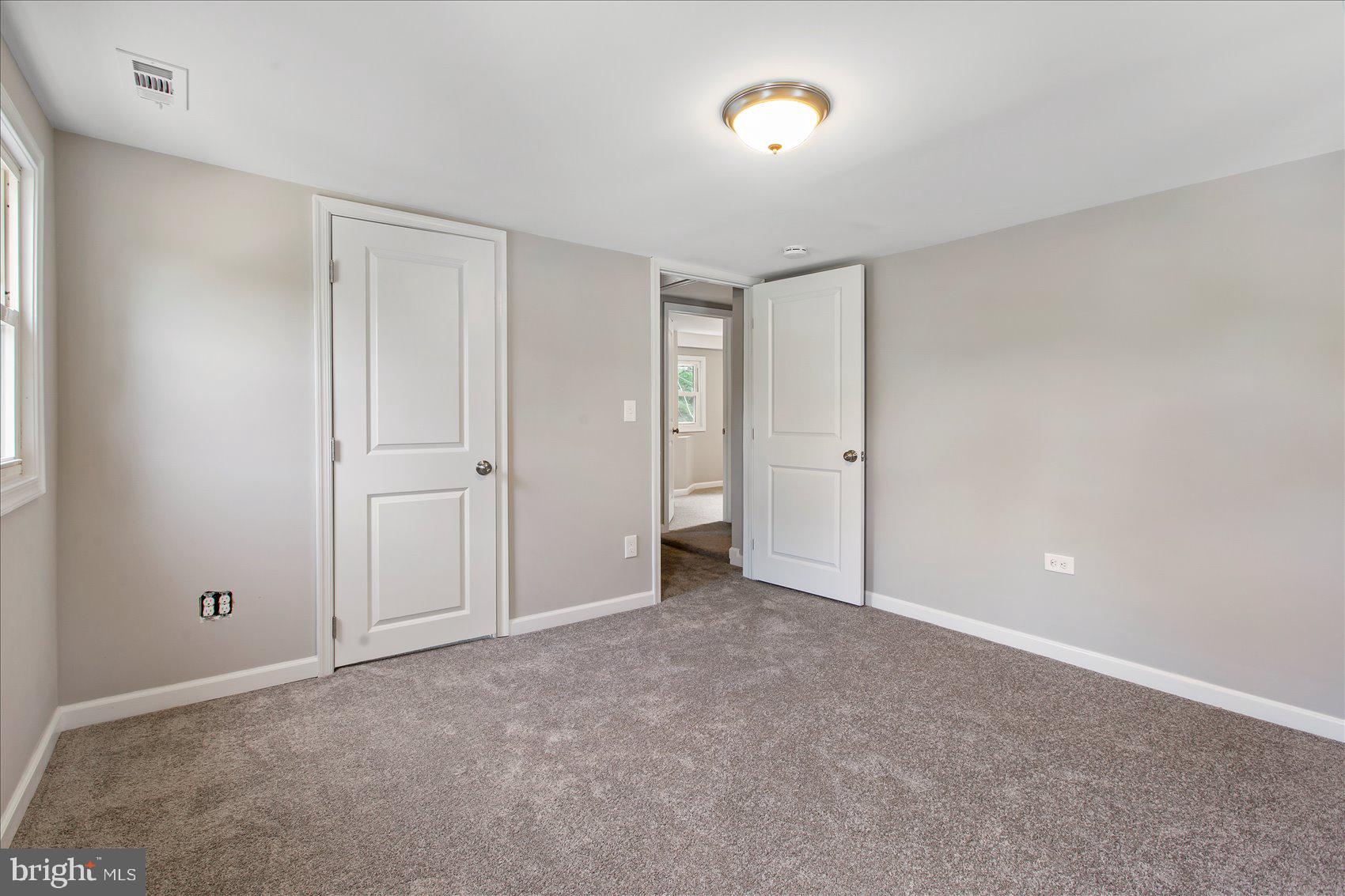 CHESAPEAKE TERRACE - Residential