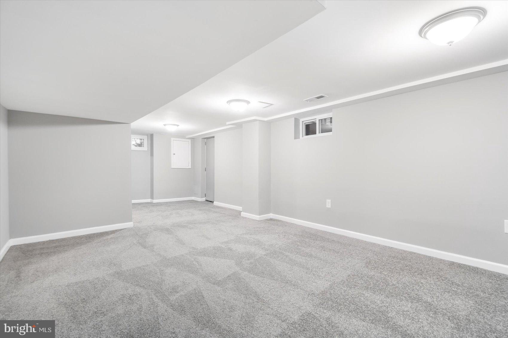 CHESAPEAKE TERRACE - Residential