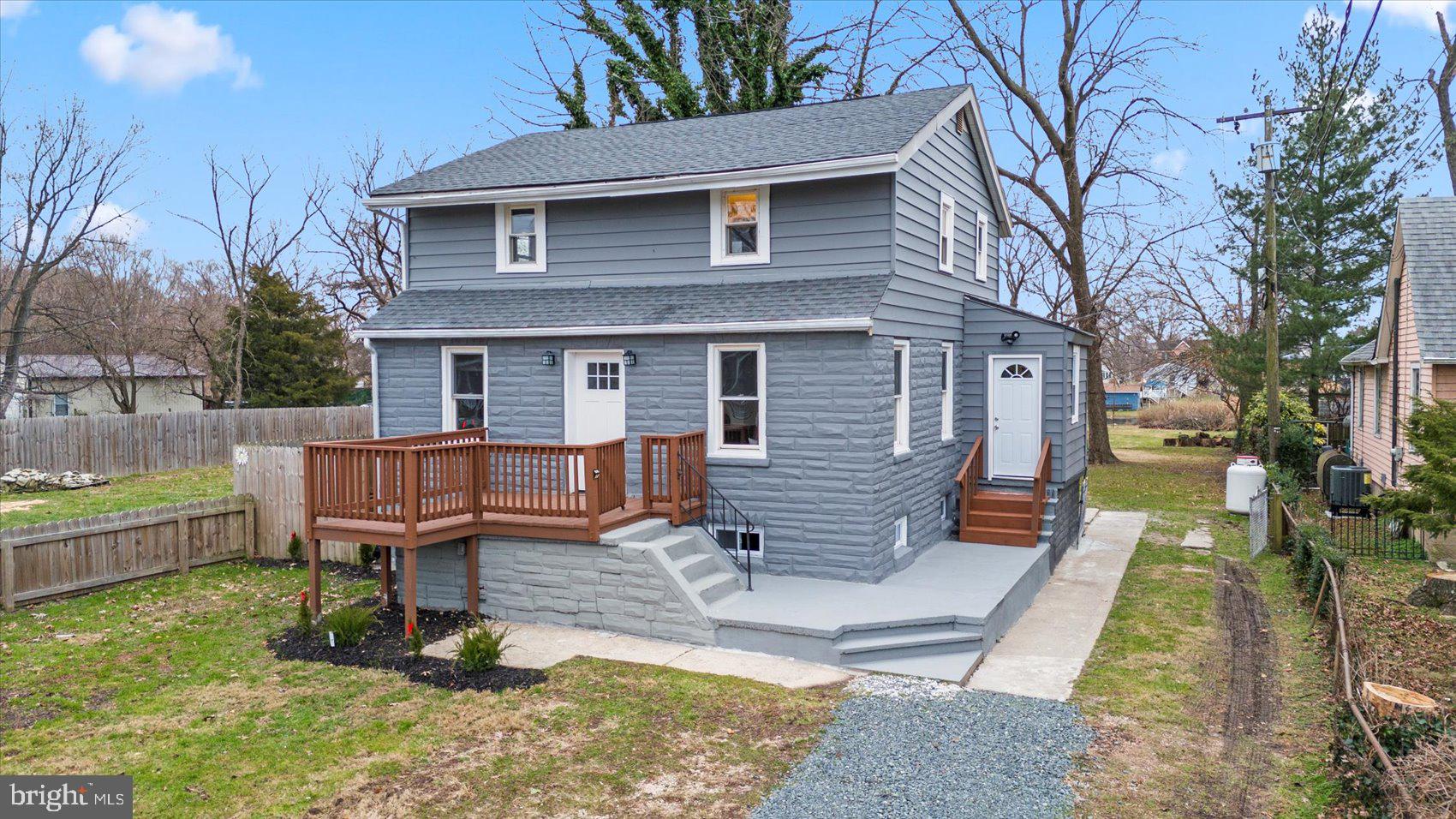 CHESAPEAKE TERRACE - Residential