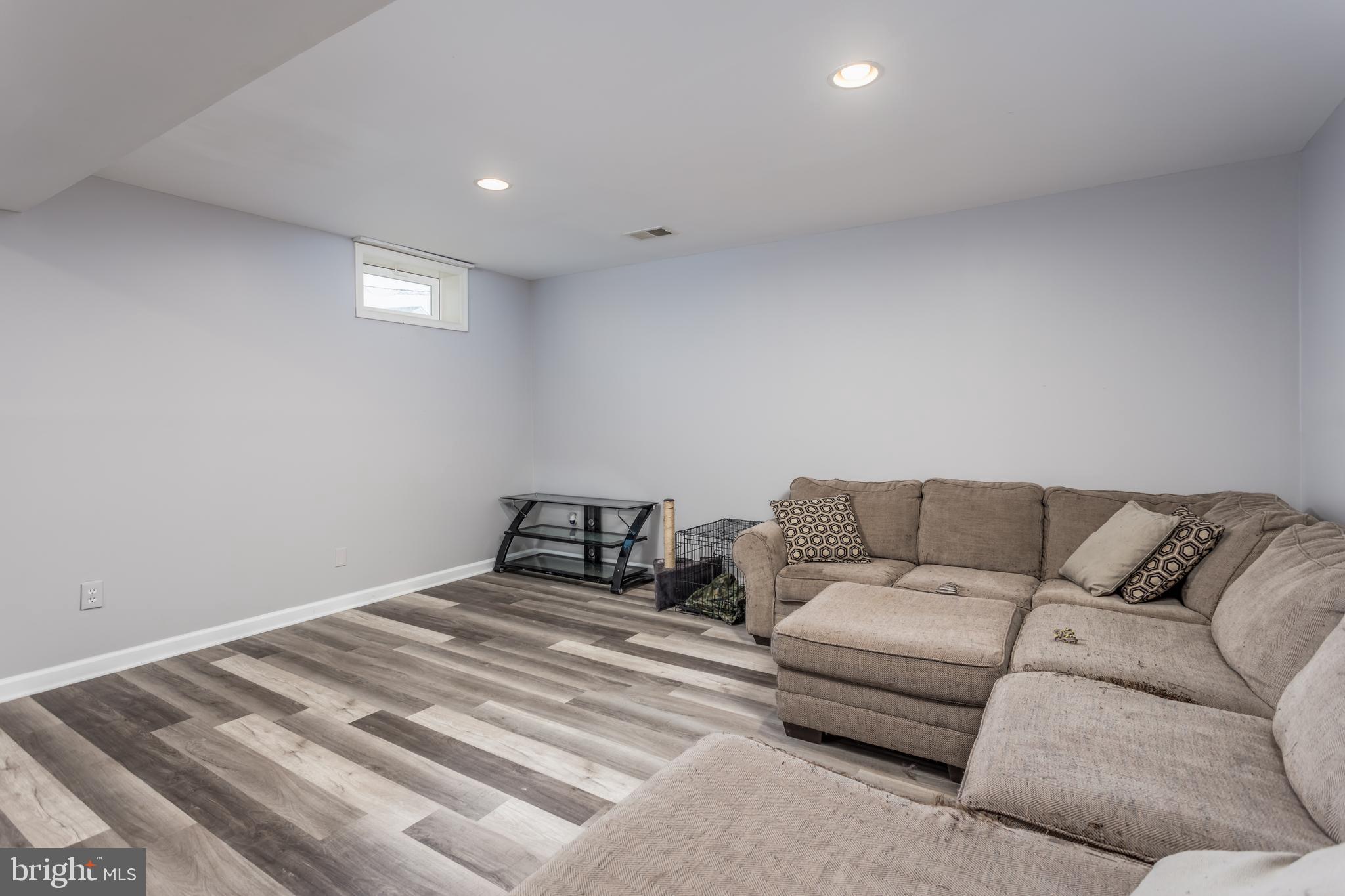 MORNING DOVE ESTATES - Residential