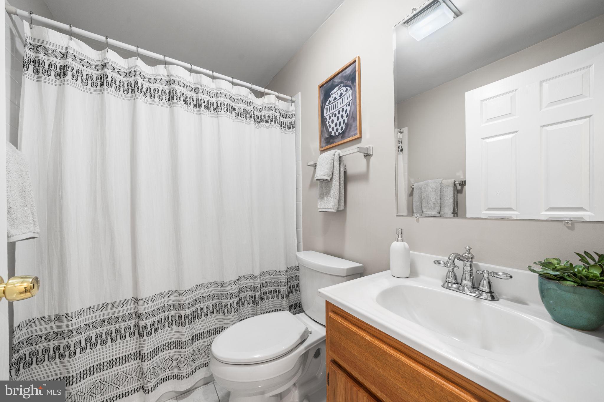 CROSSPOINTE - Residential