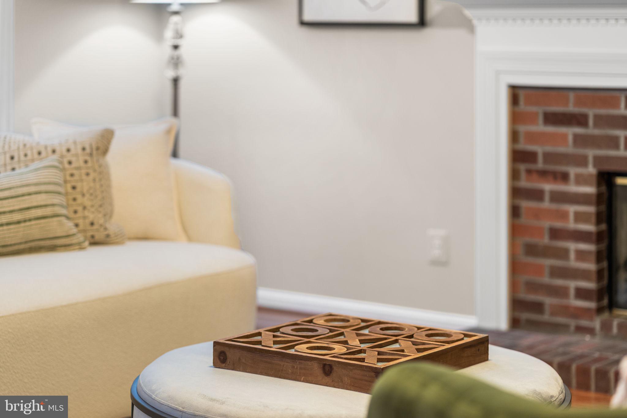 CROSSPOINTE - Residential