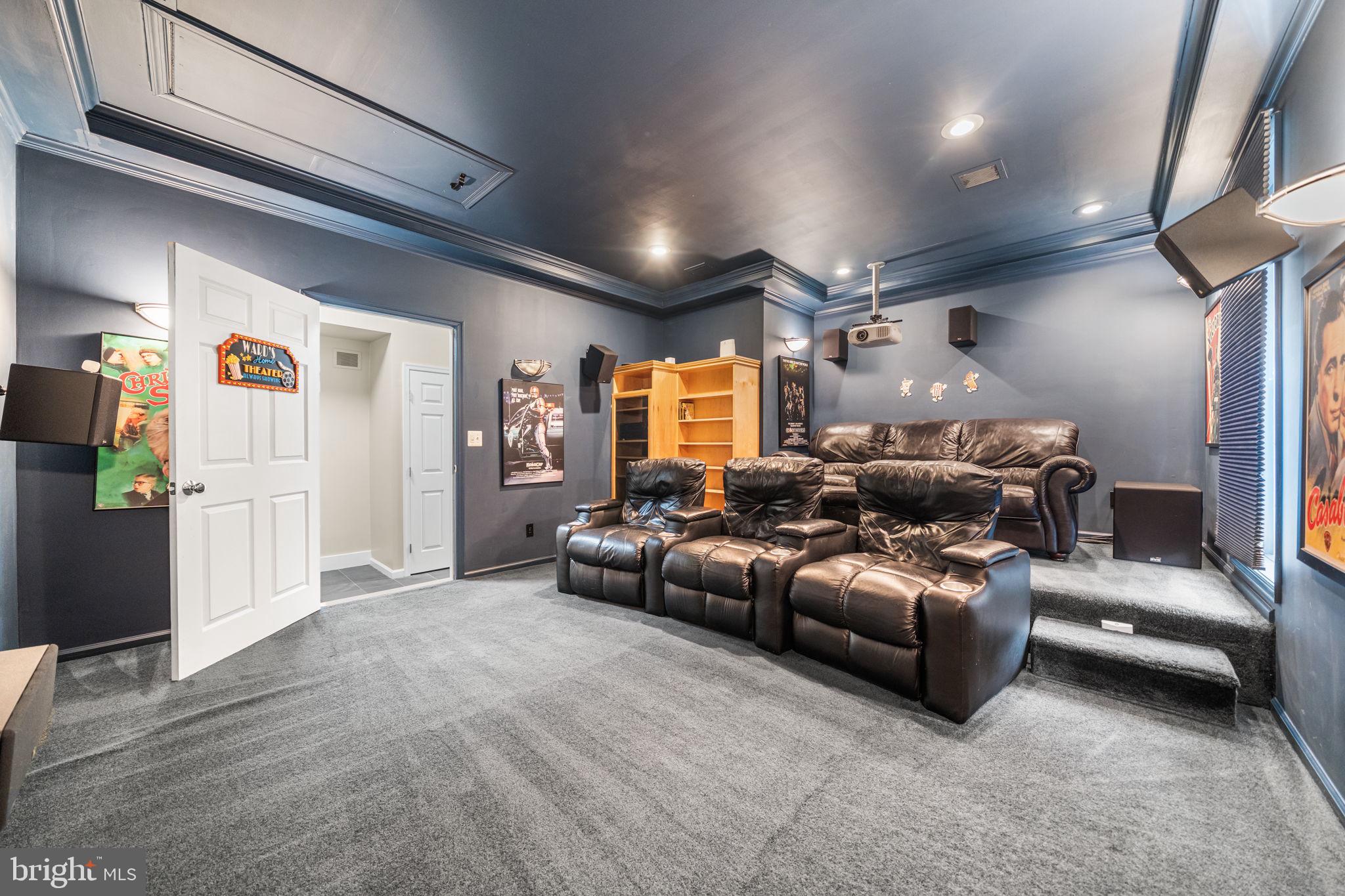 CROSSPOINTE - Residential