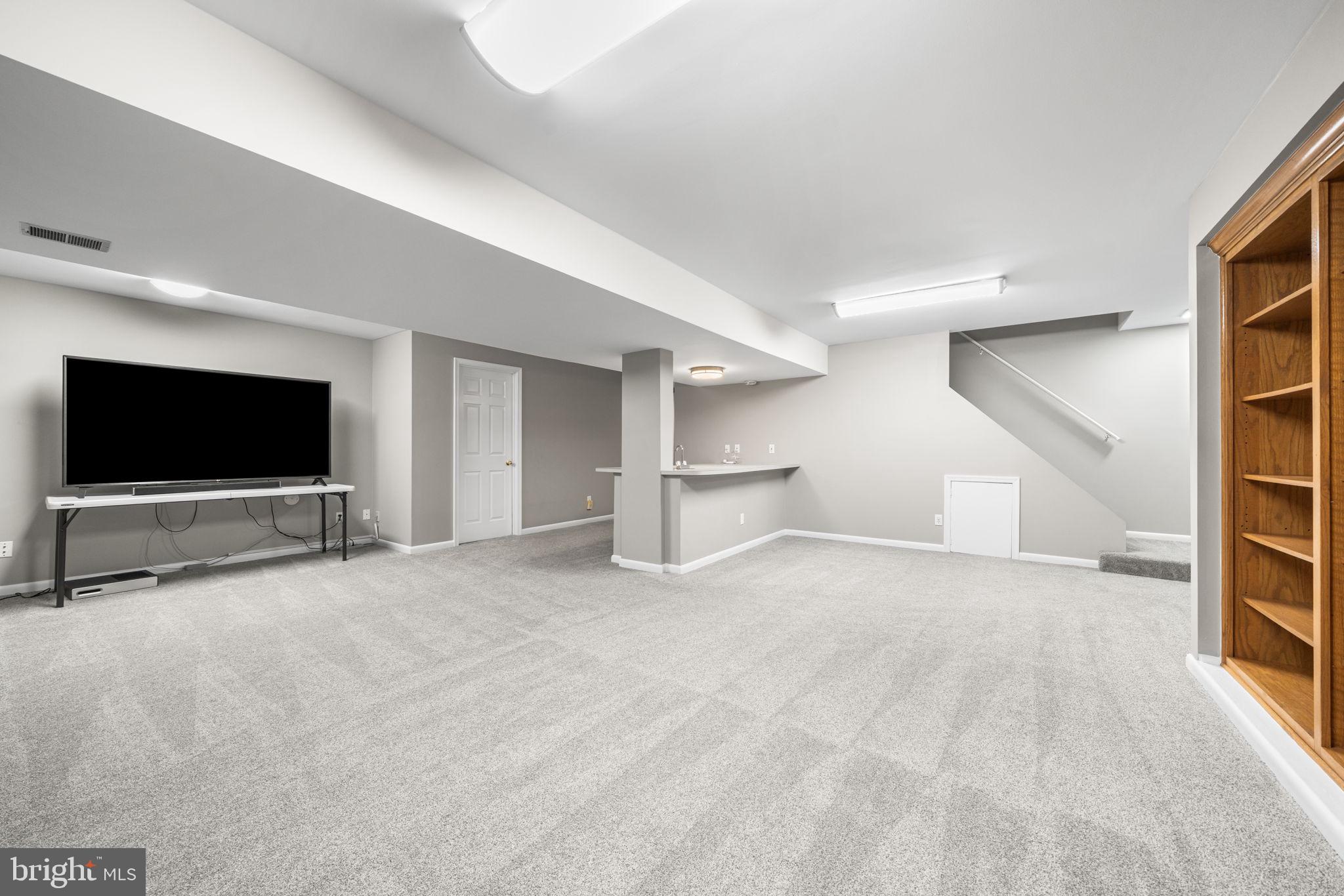 CROSSPOINTE - Residential