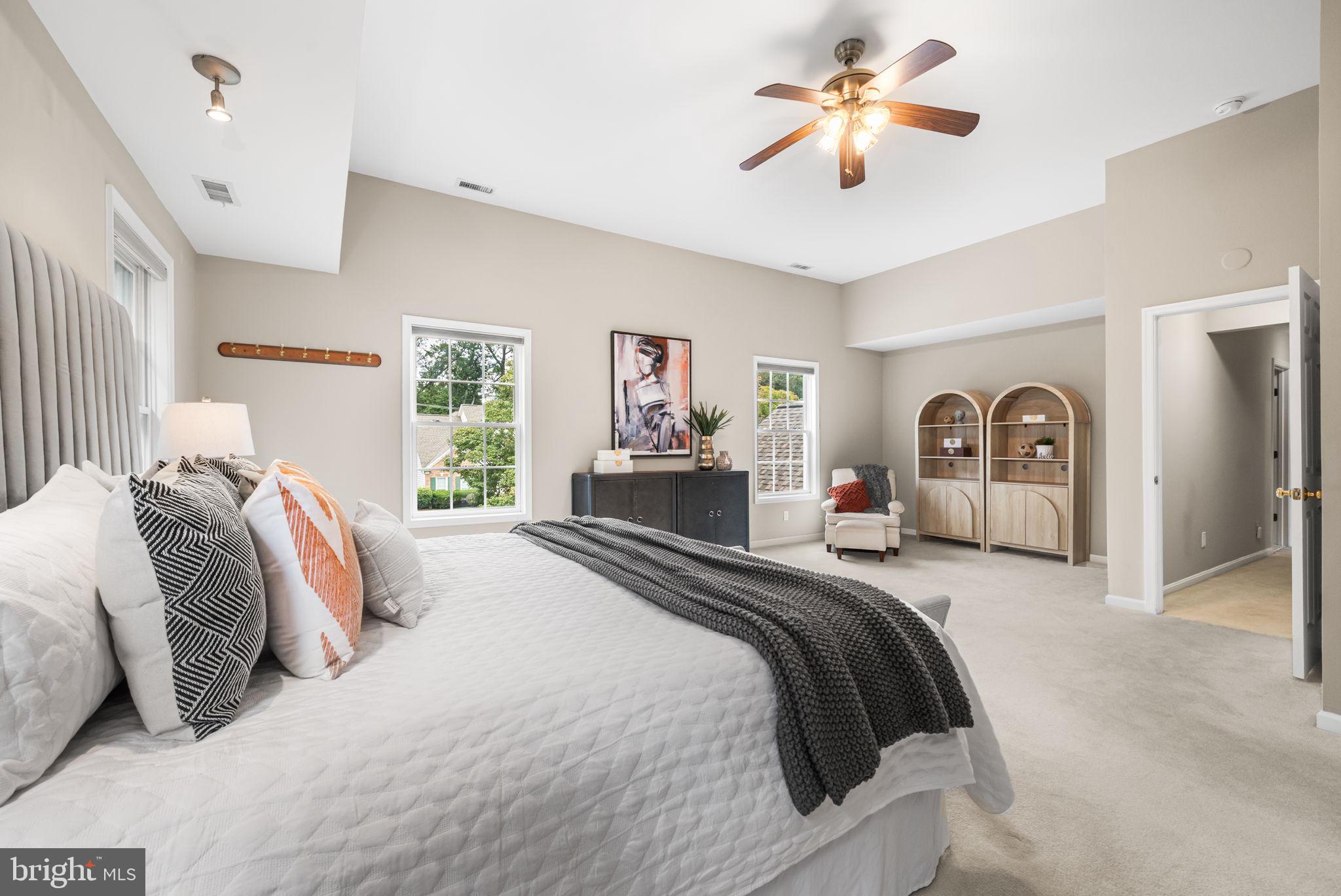 CROSSPOINTE - Residential