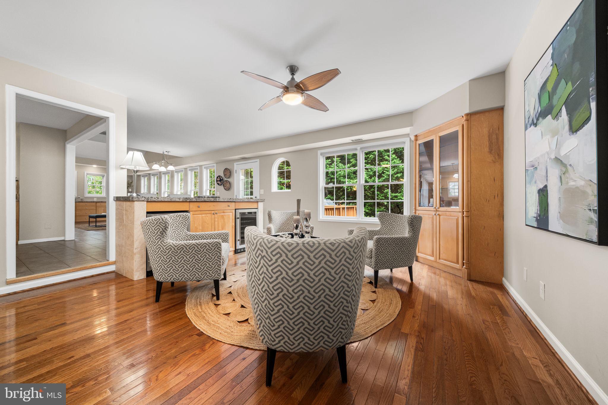 CROSSPOINTE - Residential