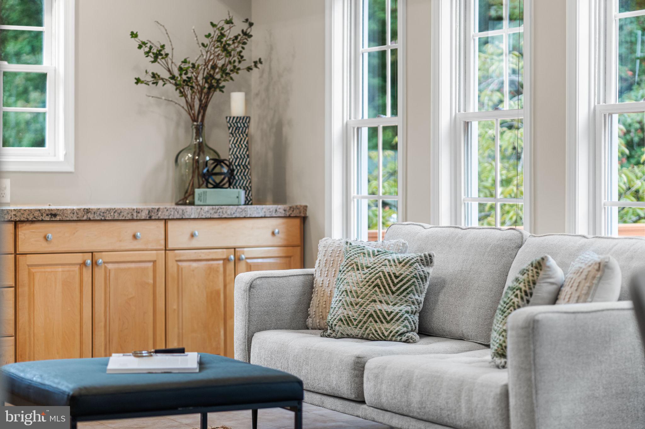 CROSSPOINTE - Residential