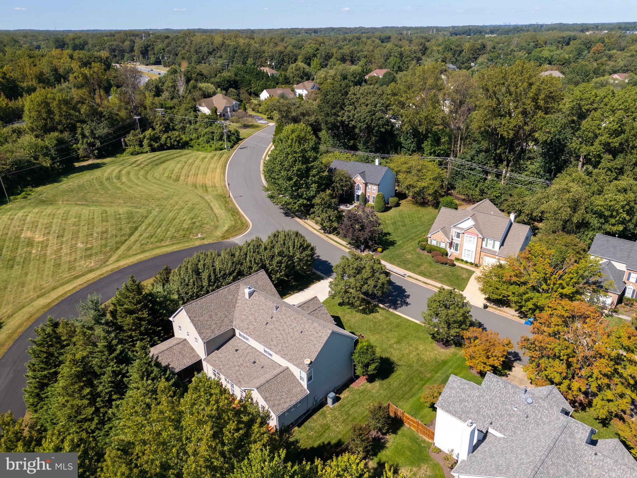 CROSSPOINTE - Residential