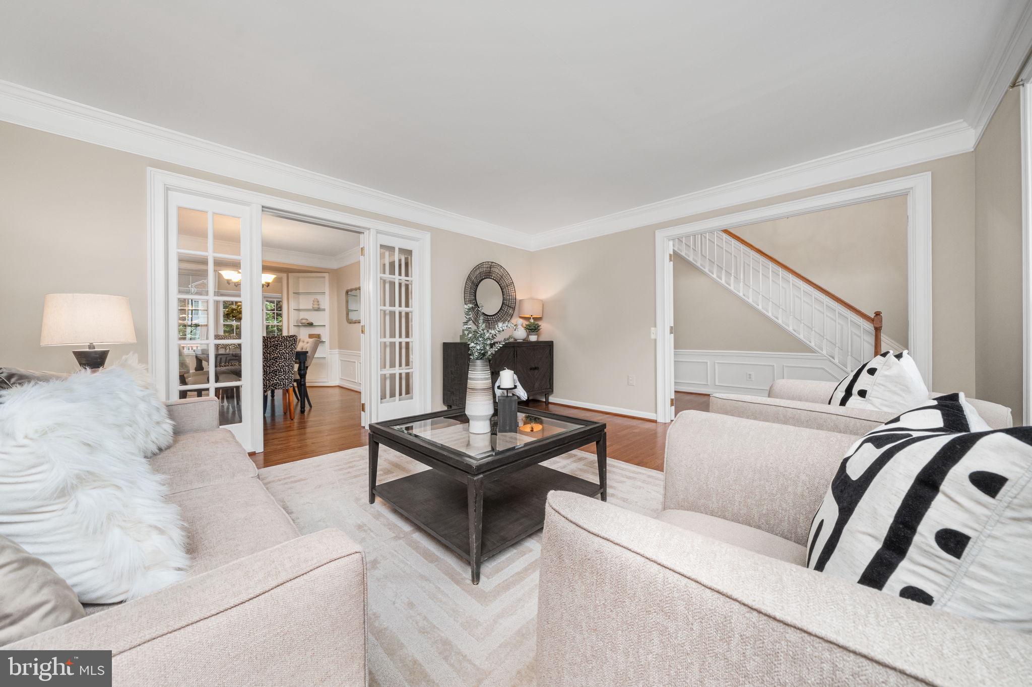 CROSSPOINTE - Residential