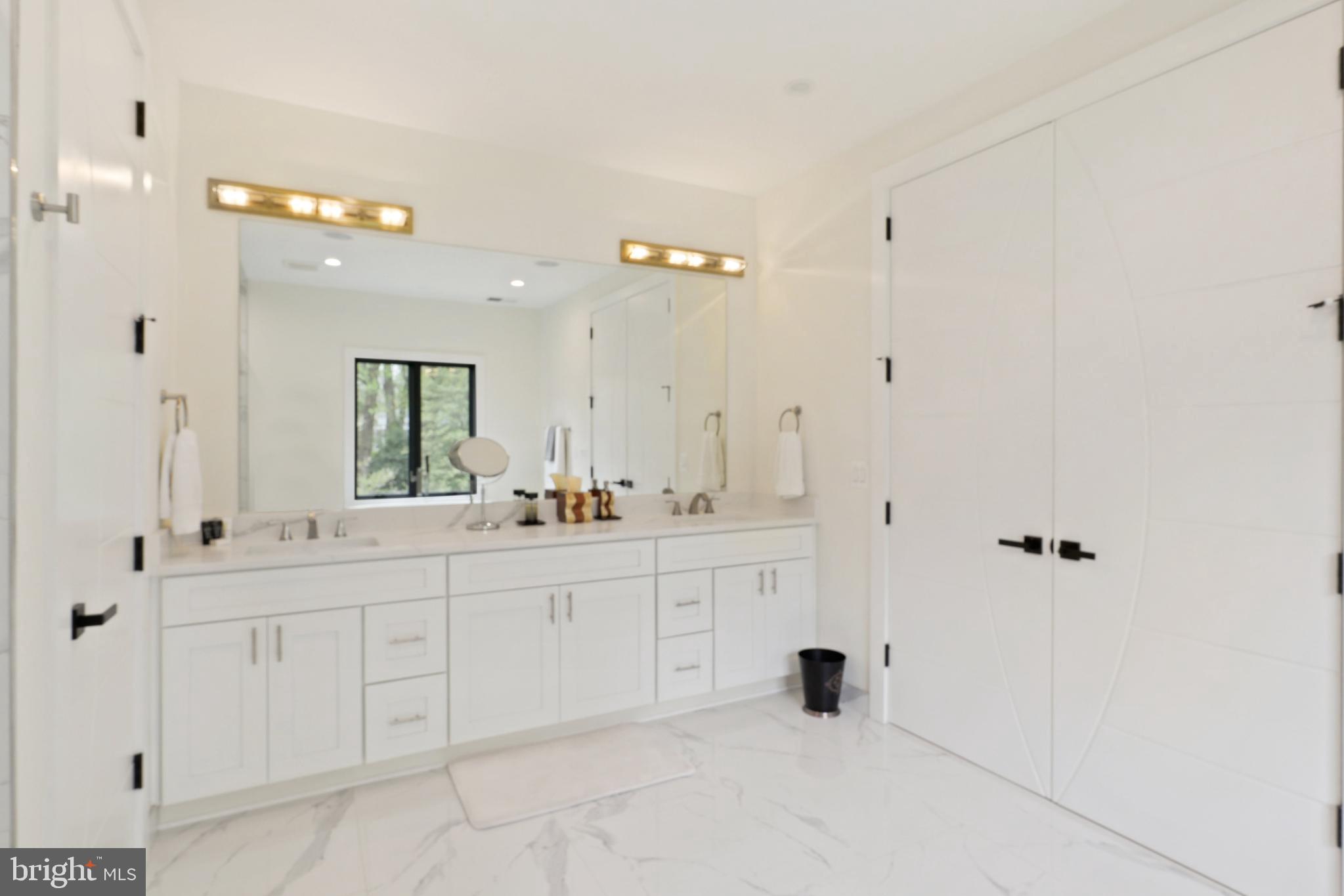 BALLS HILL - Residential