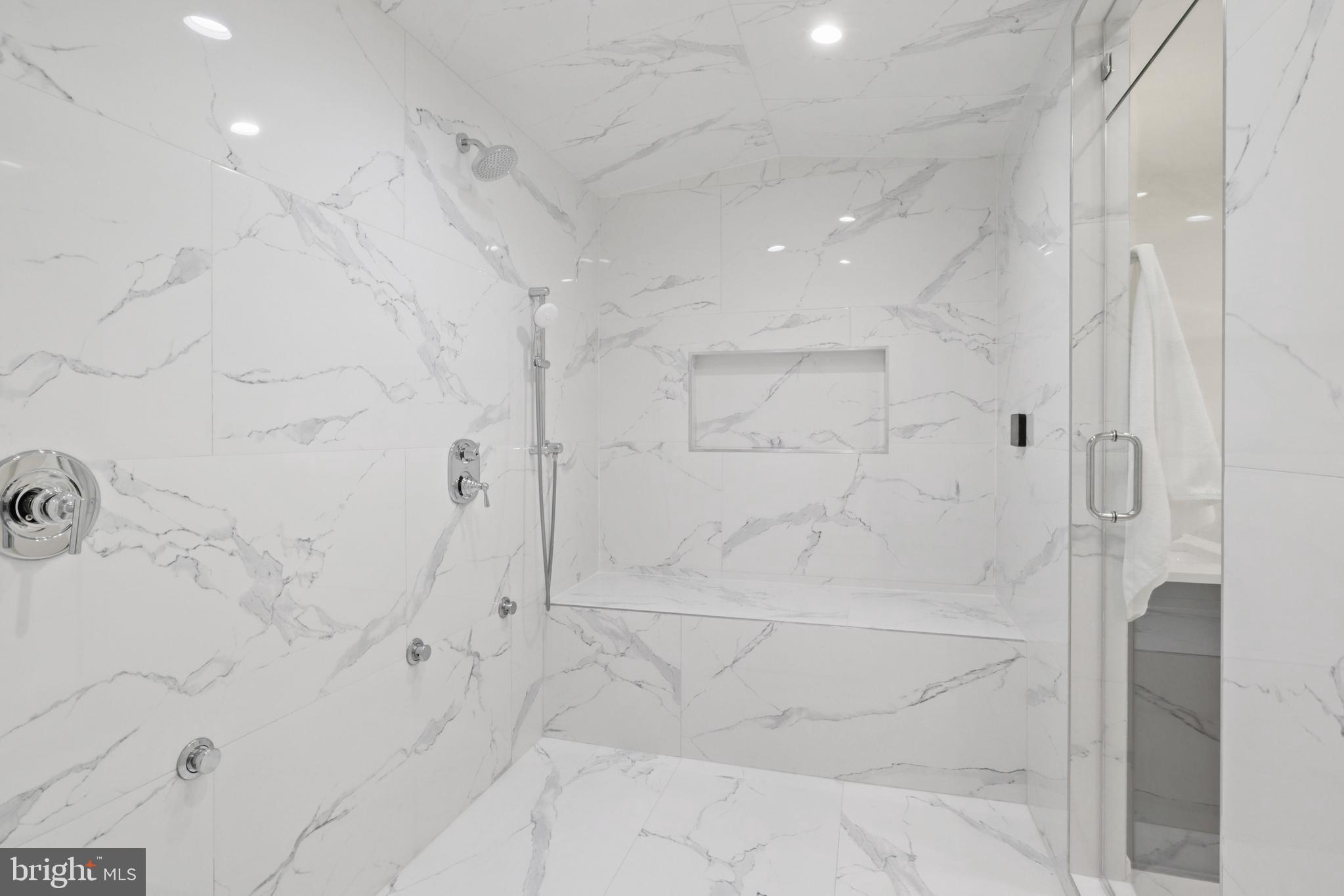 BALLS HILL - Residential