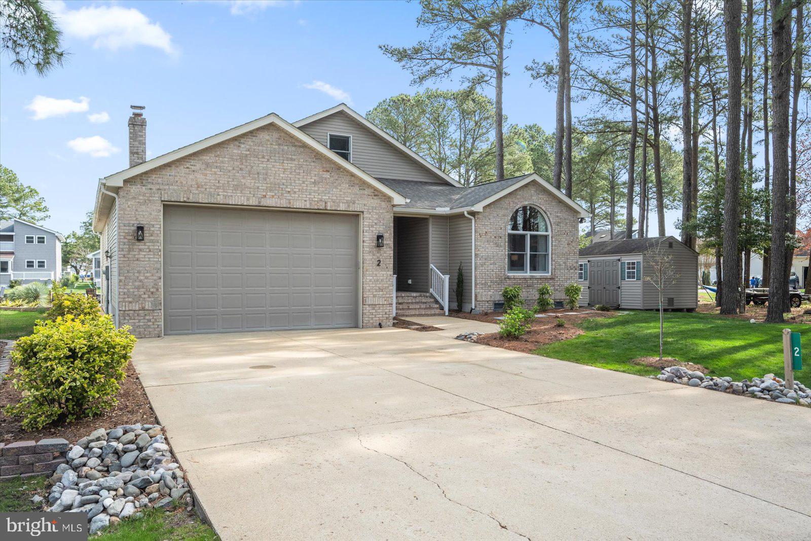 2 LIBERTY BELL COURT