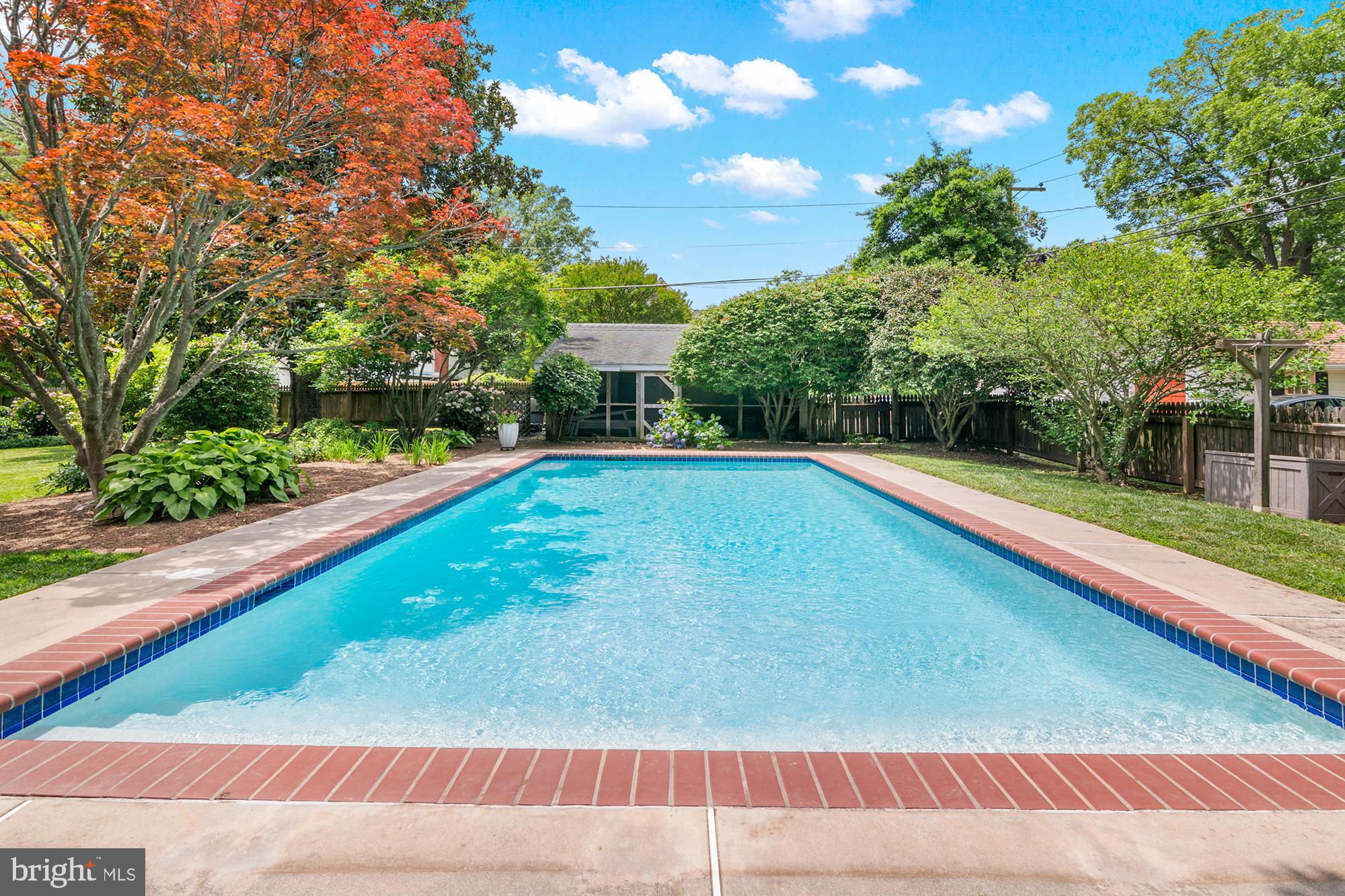 EASTON HISTORIC DISTRICT - Residential