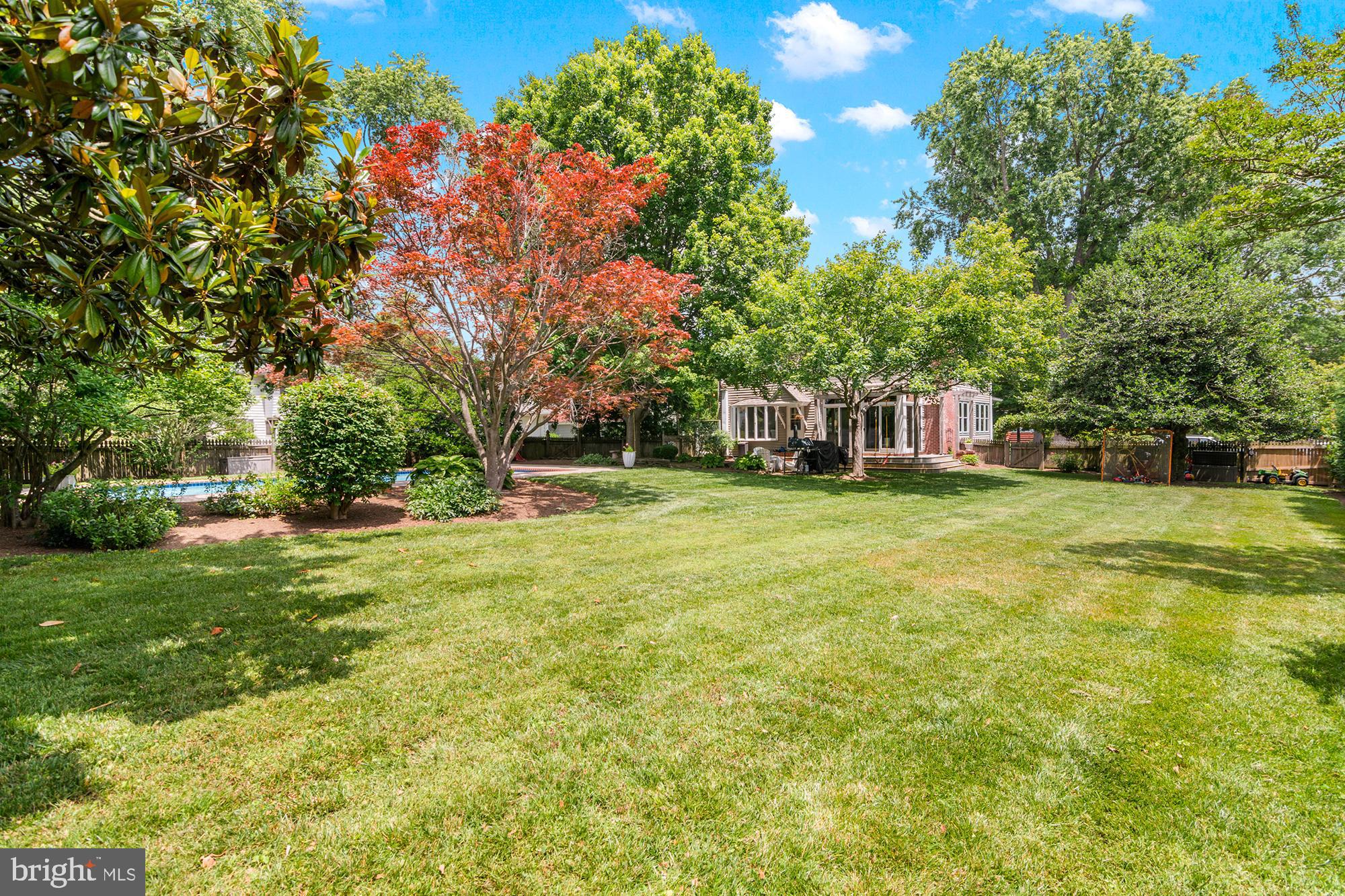 EASTON HISTORIC DISTRICT - Residential