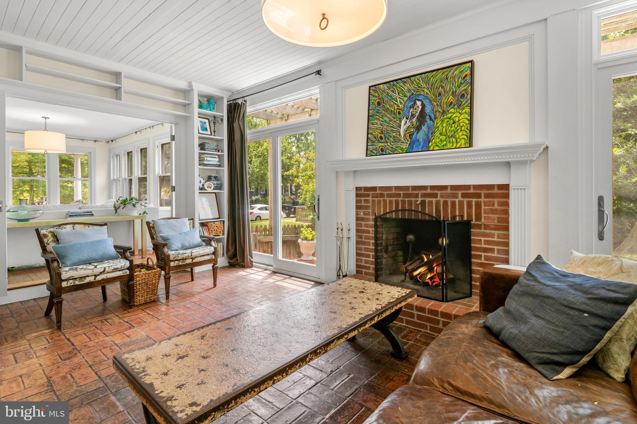 EASTON HISTORIC DISTRICT - Residential